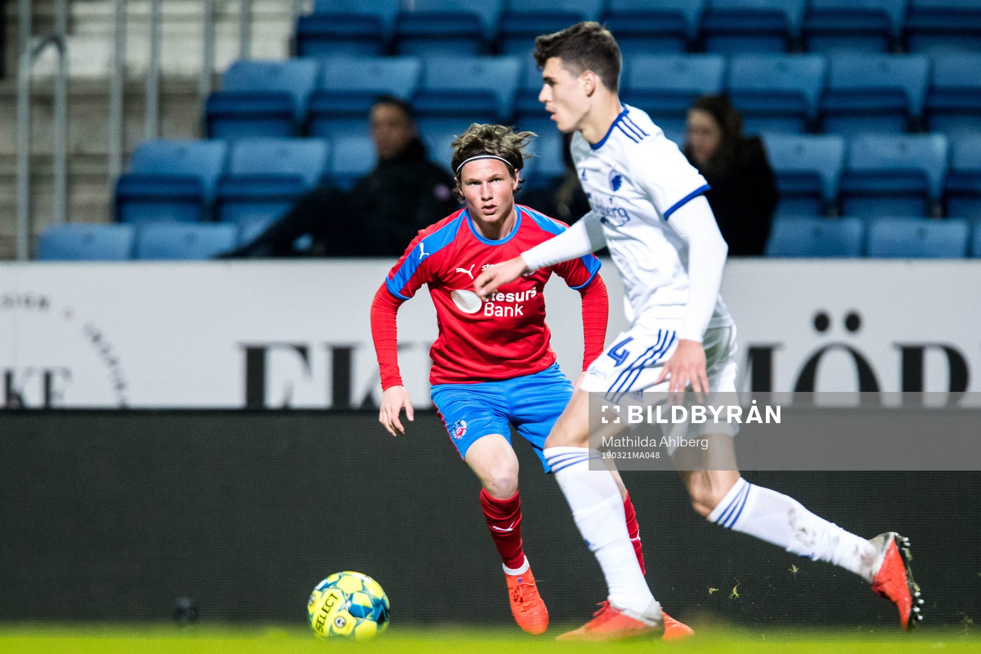 Helsingborgs Max Svensson och FC Köpenhamns Robert