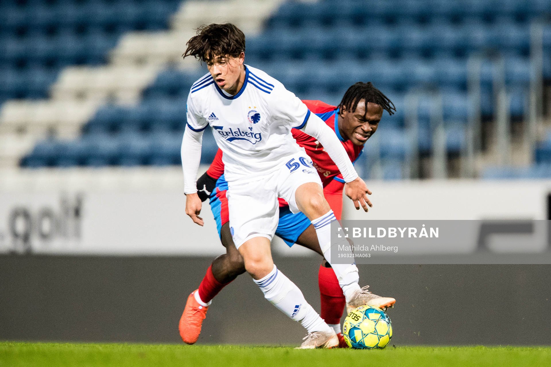 FC Köpenhamns Felix Winther och Helsingborgs Noel Mbo