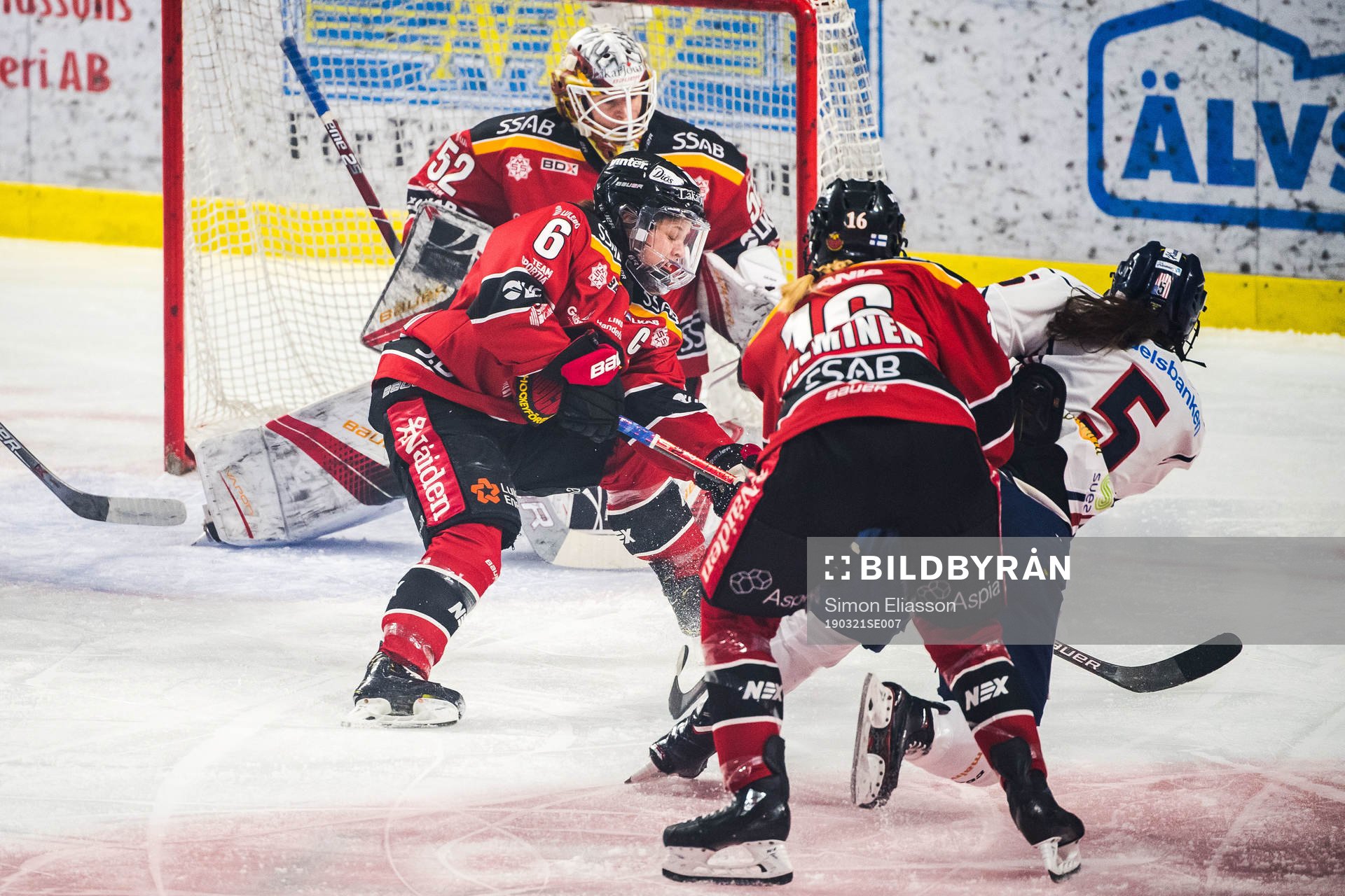 Luleås Jenni Hiirikoski och Linköpings Sidney Morin