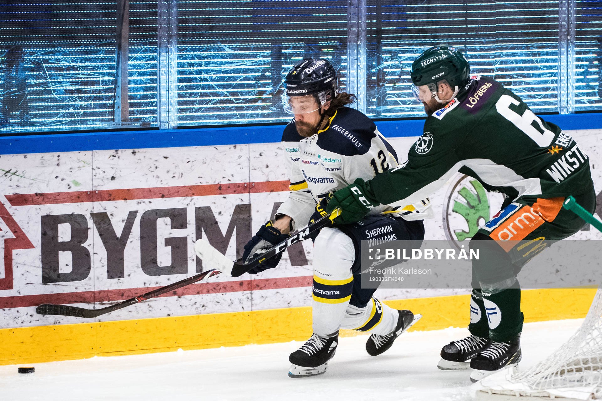 s Andreas Thuresson  och Färjestads Mikael Wikstrand