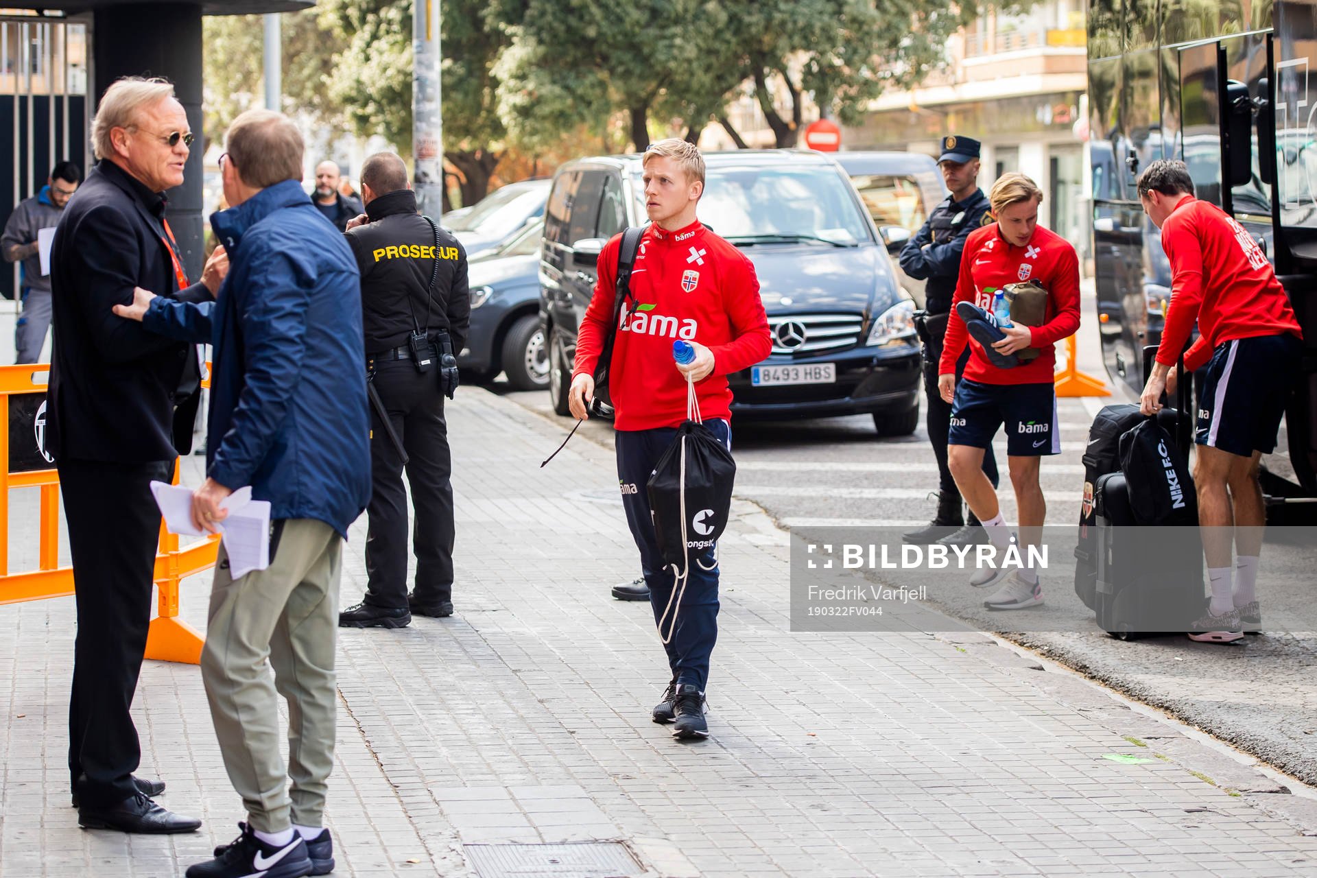 Mats Møller Dæhli of Norway arrives the stadium