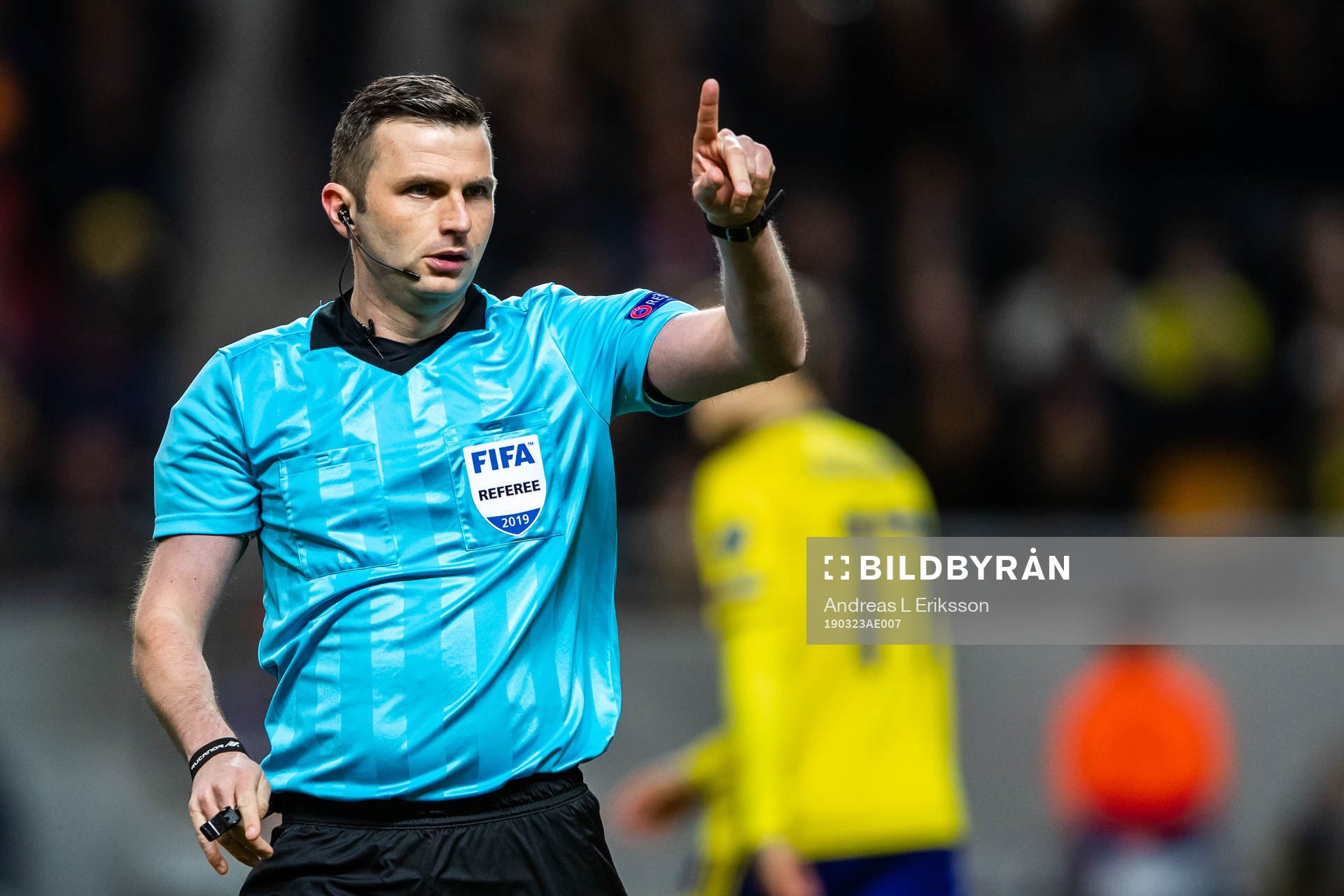 Referee Michael Oliver