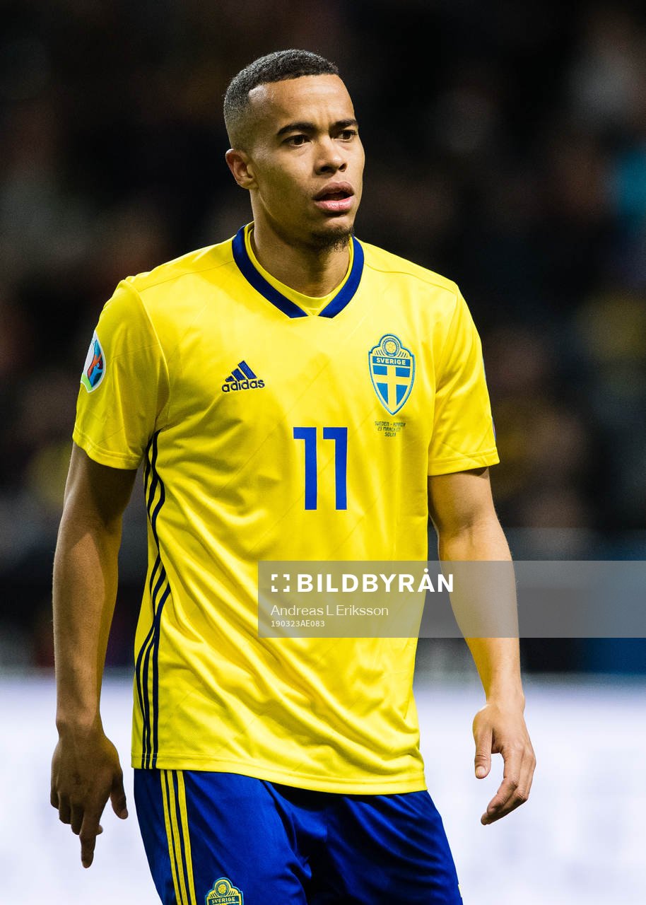 Robin Quaison of Sweden