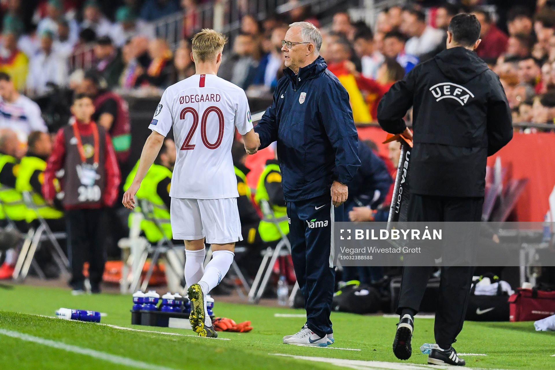 Martin Ødegaard and Lars Lagerbäck, head coach of Norway