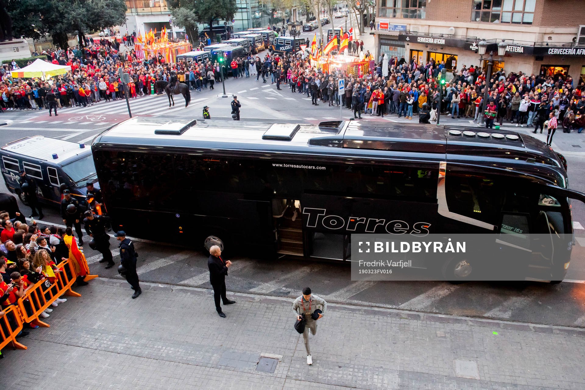 Tarik Elyounoussi of Norway arrives the stadium