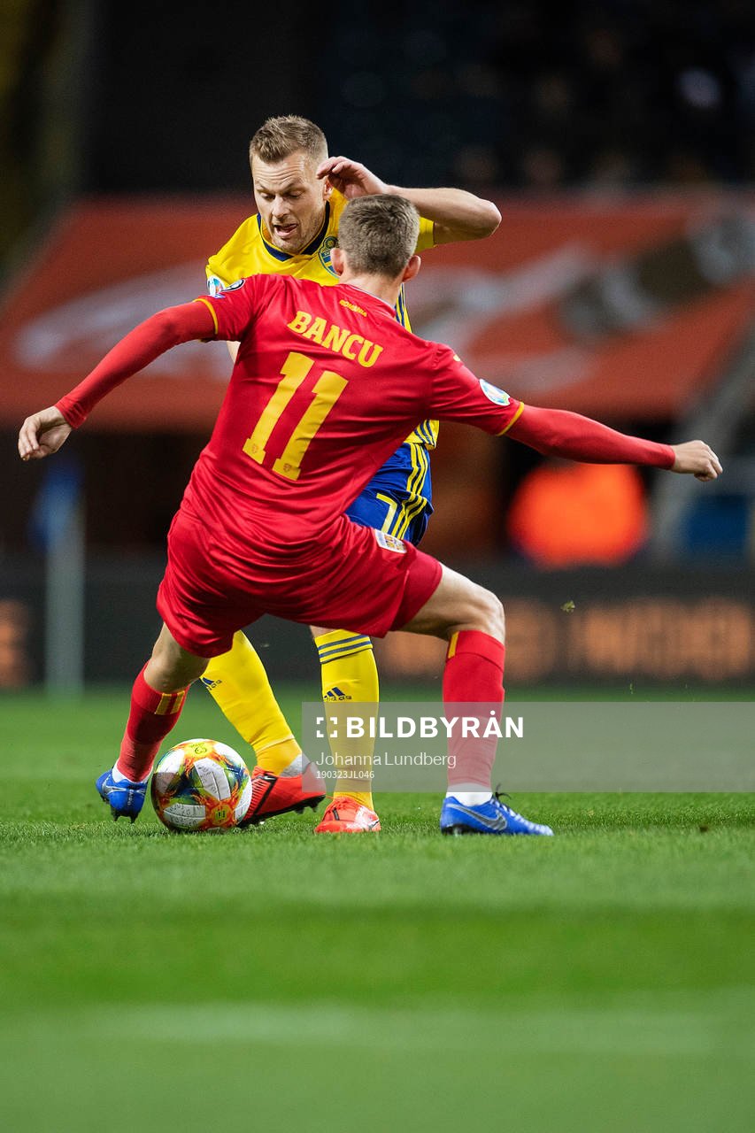 Sebastian Larsson of Sweden
