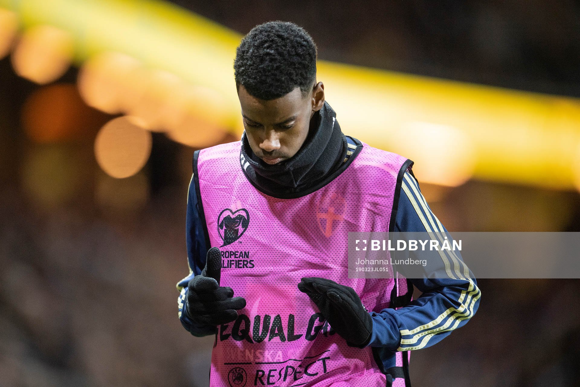 Alexander Isak of Sweden warms up