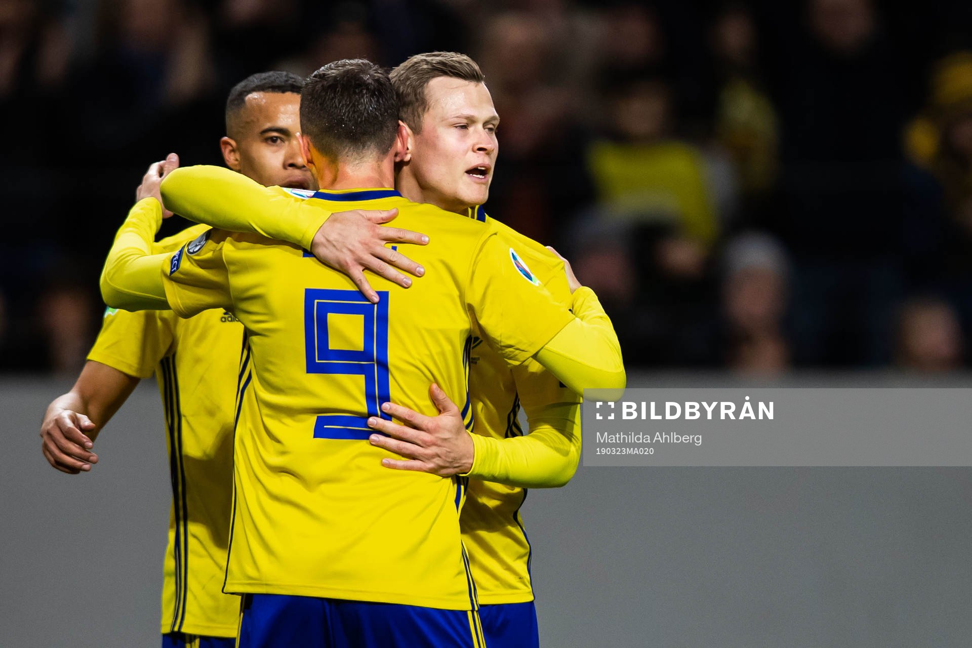 Viktor Claesson of Sweden celebrates with teammates