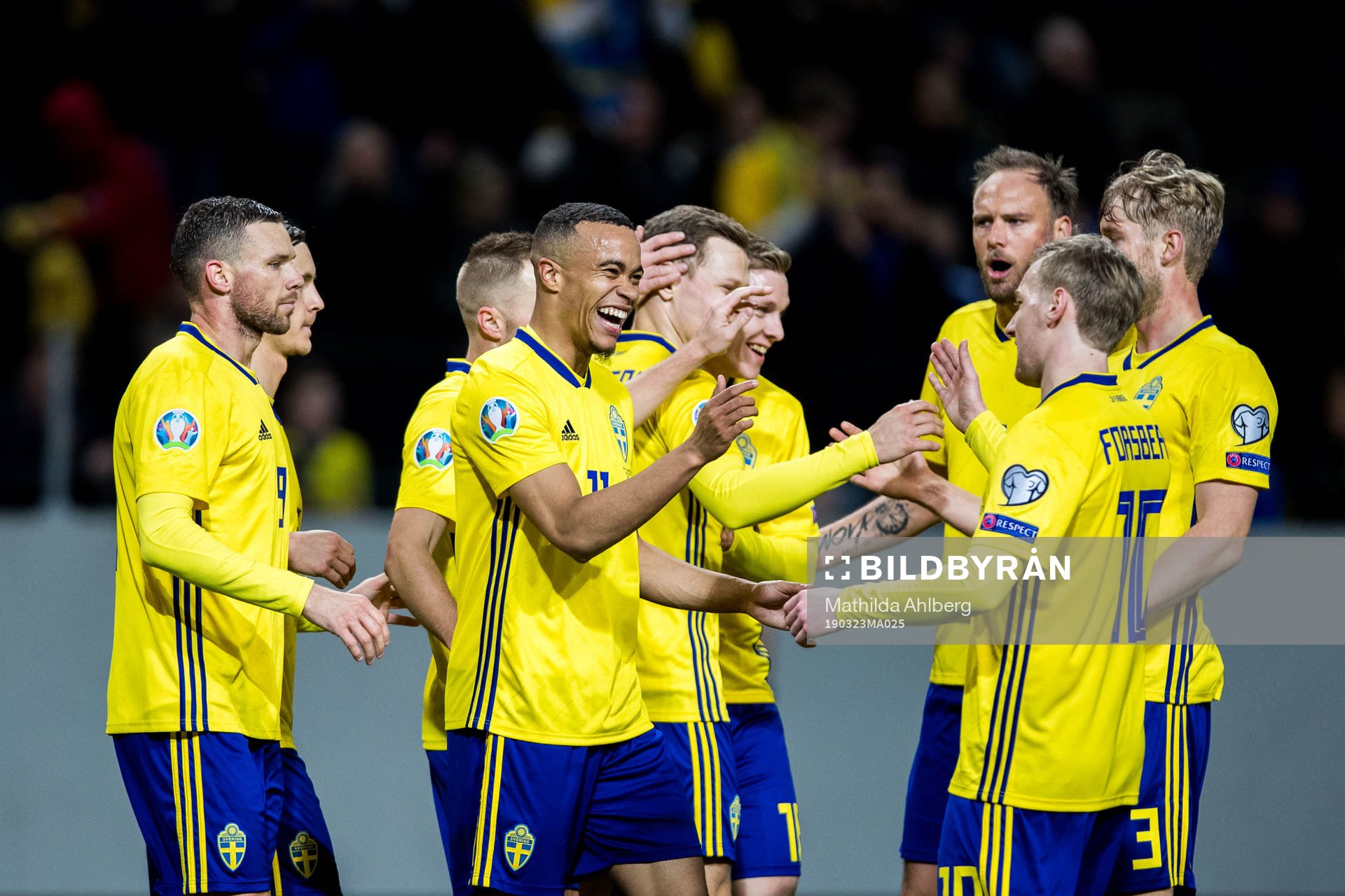 Robin Quaison of Sweden celebrates