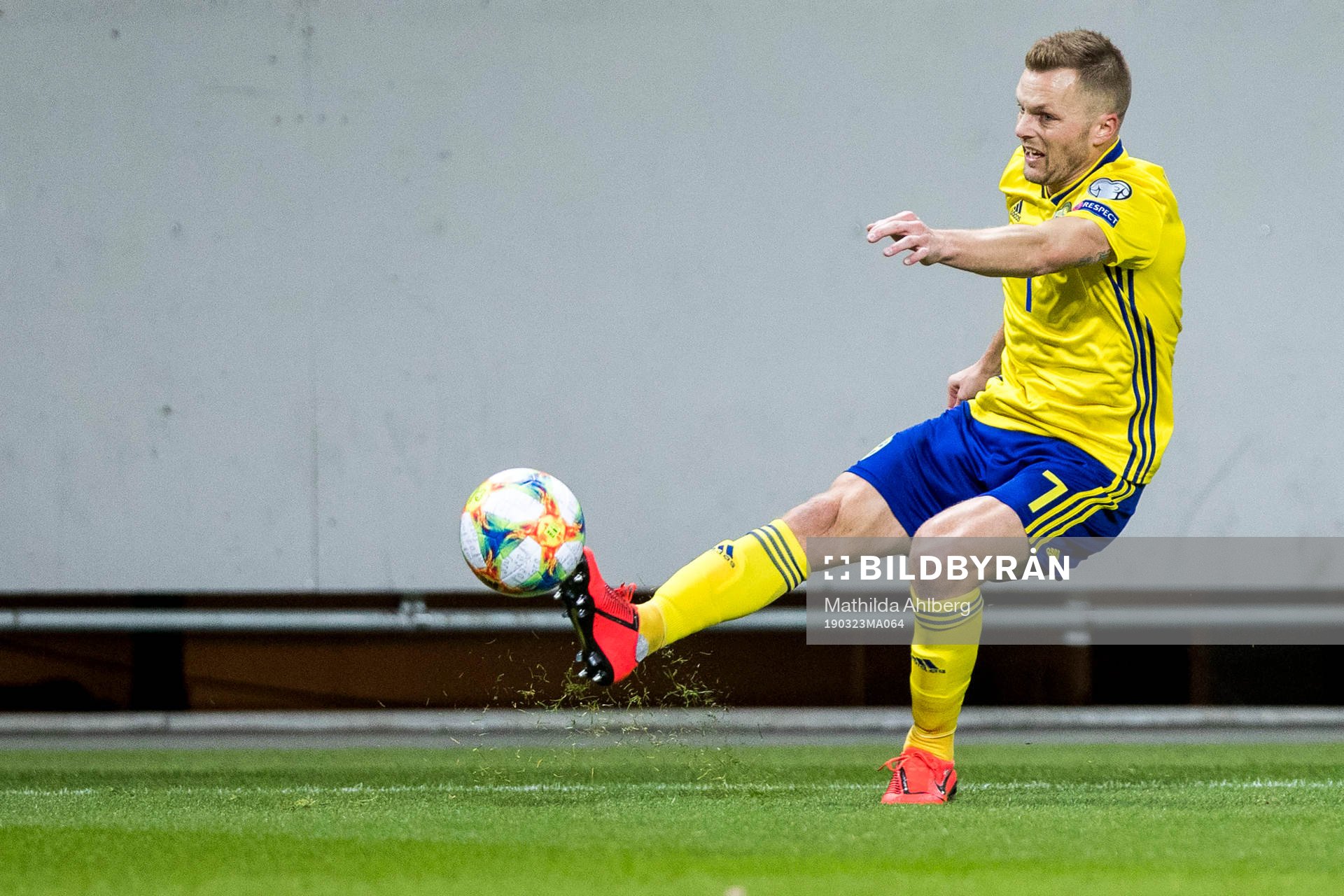 Sebastian Larsson of Sweden