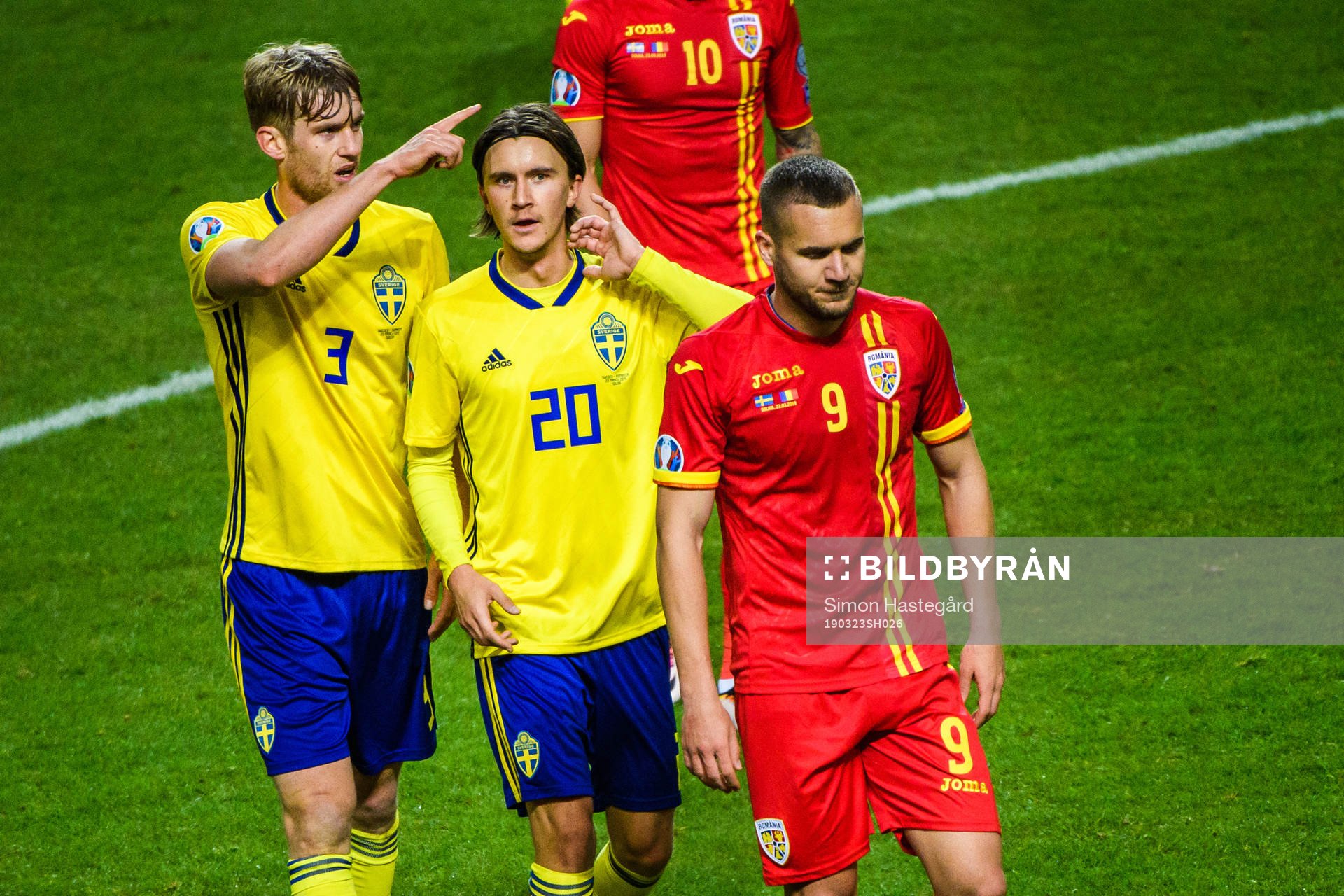 Filip Helander and Kristoffer Olsson of Sweden