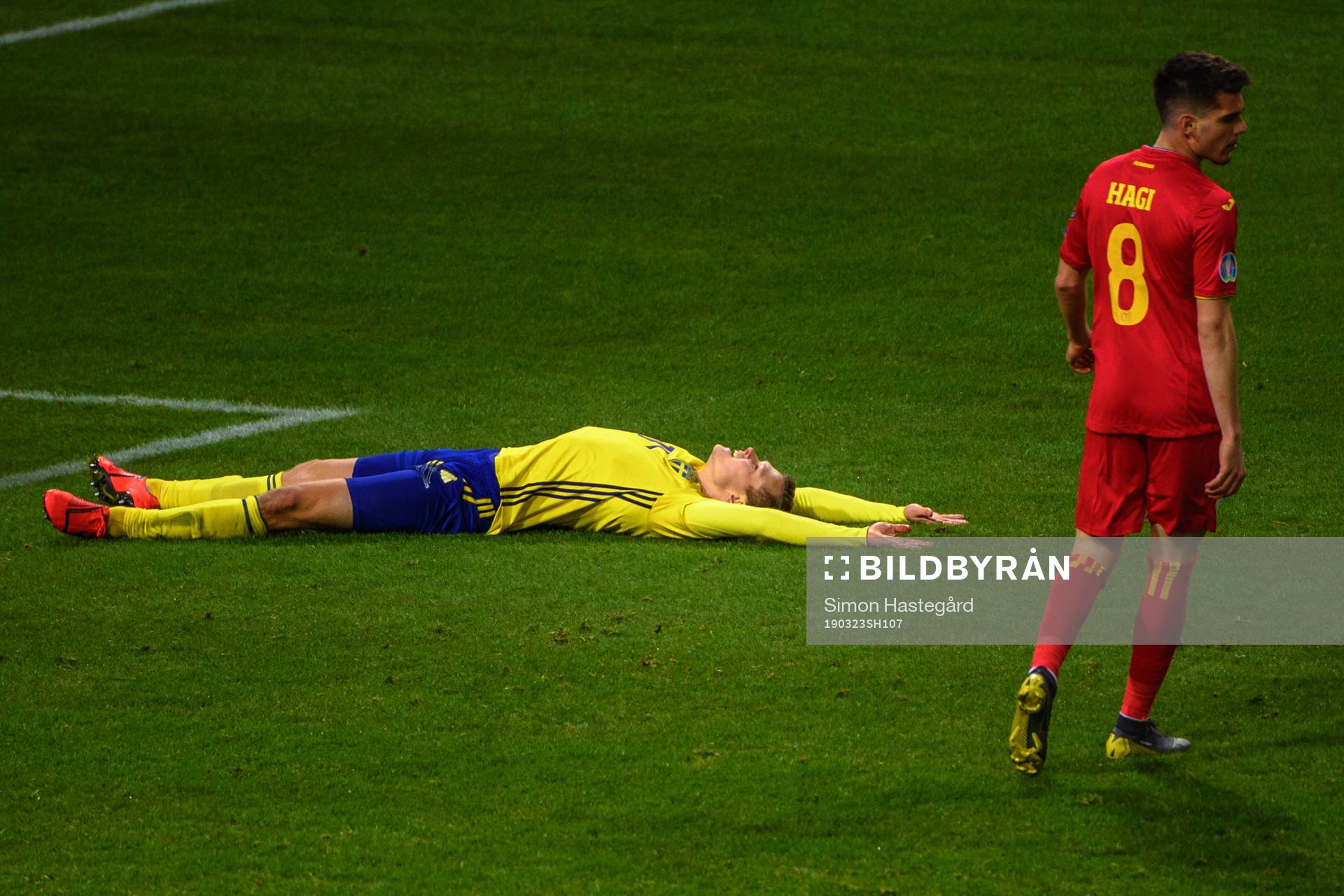 Viktor Claesson of Sweden looks dejected