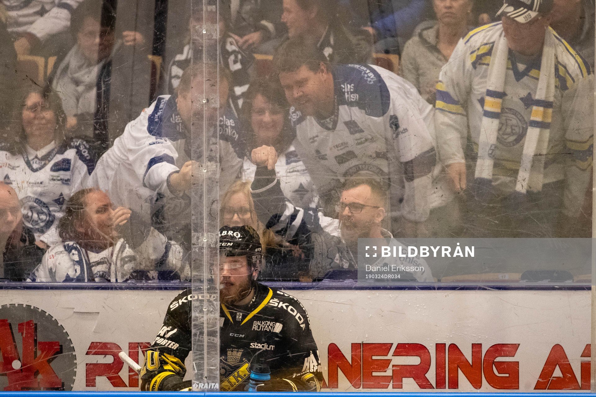 s Sam Marklund i utvisningsbåset