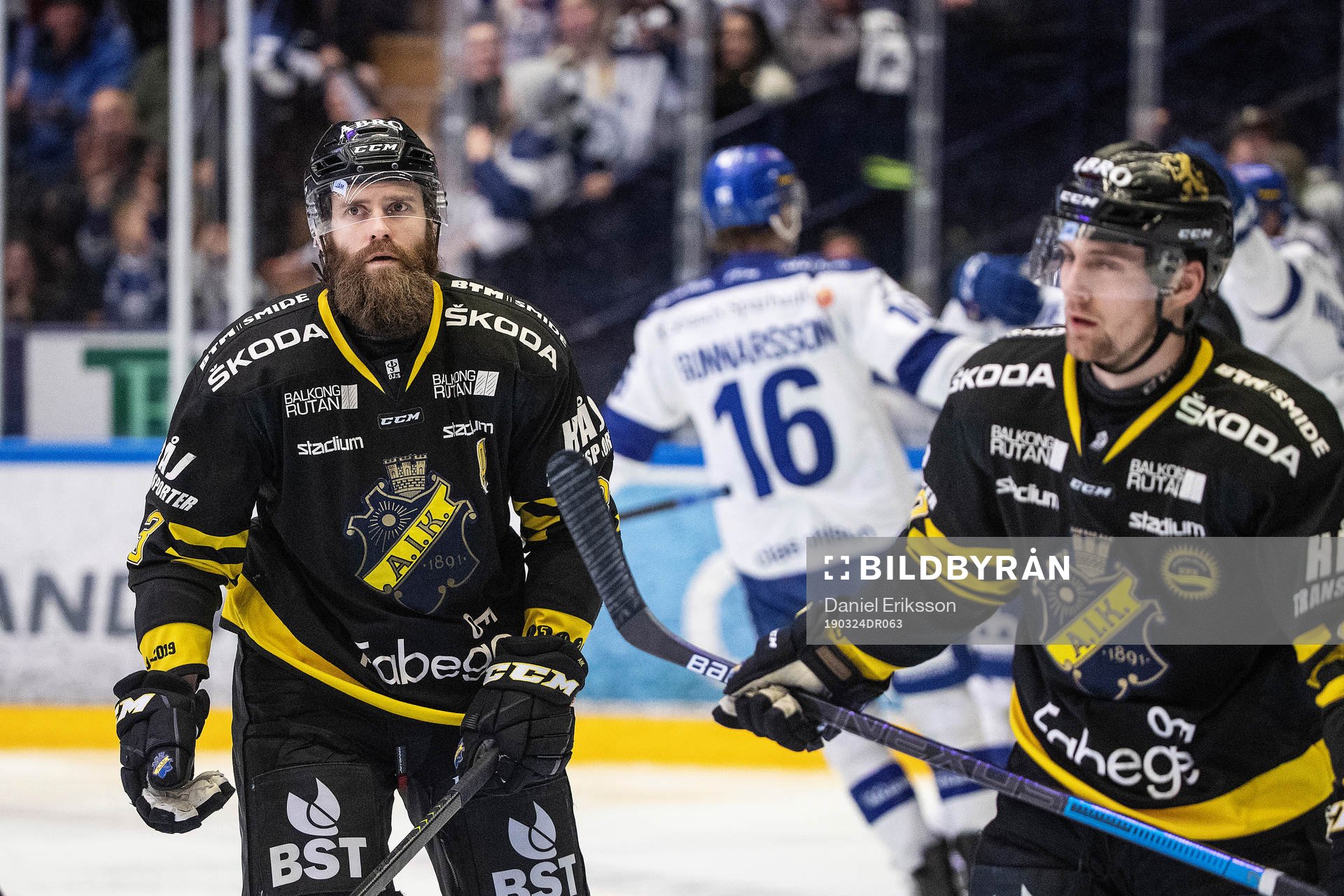 s Johan Larsson deppar