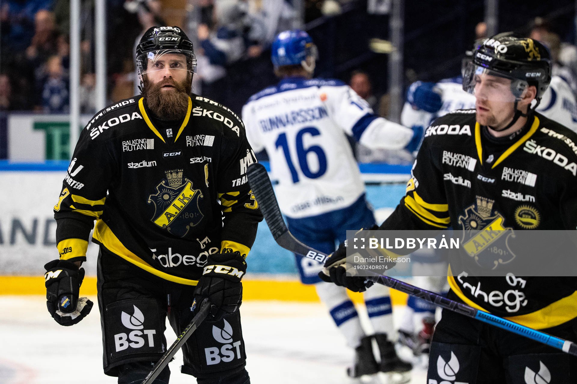 s Johan Larsson deppar