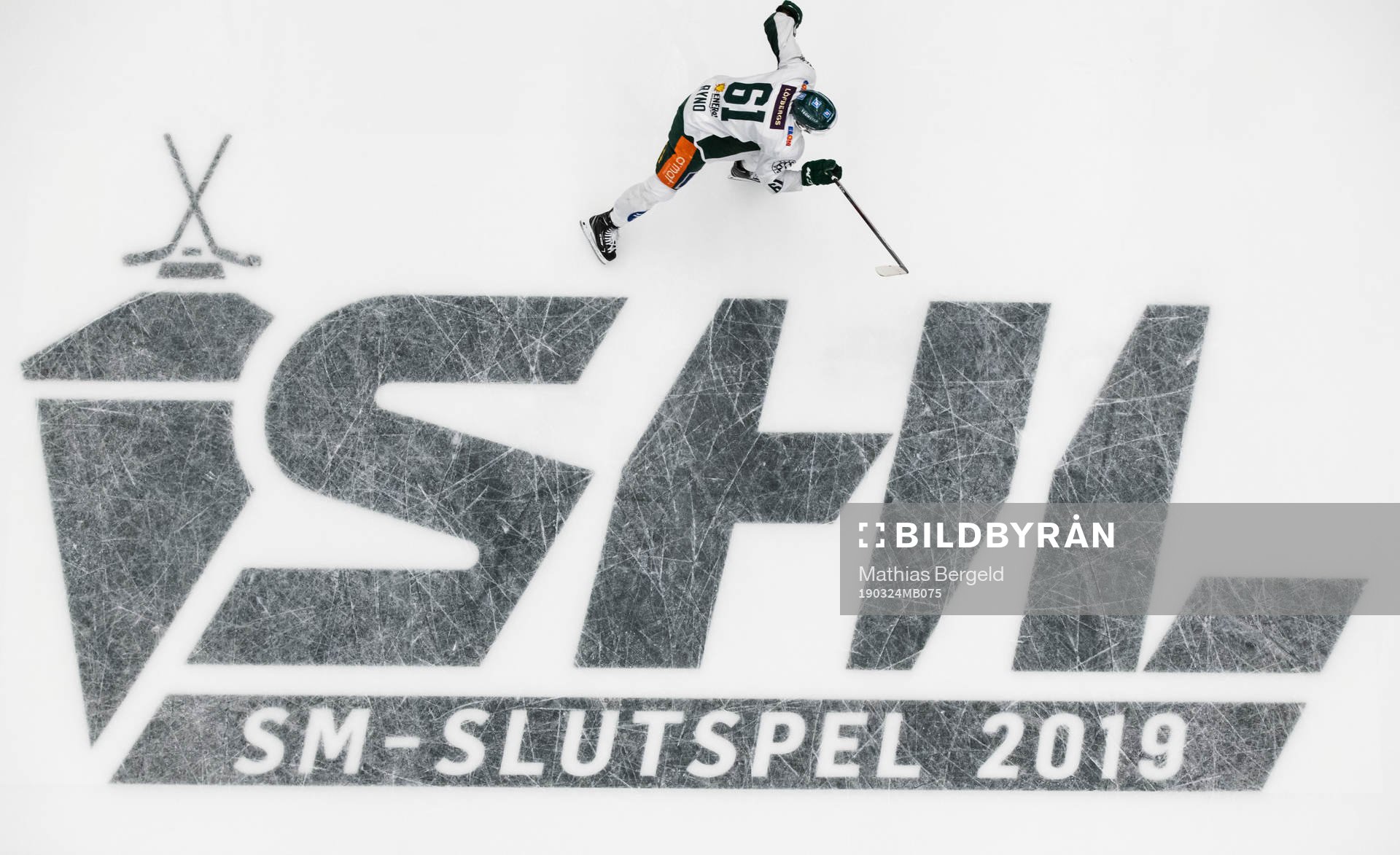 Färjestads Johan Ryno och logotypen för SHLs SM-Slutspel