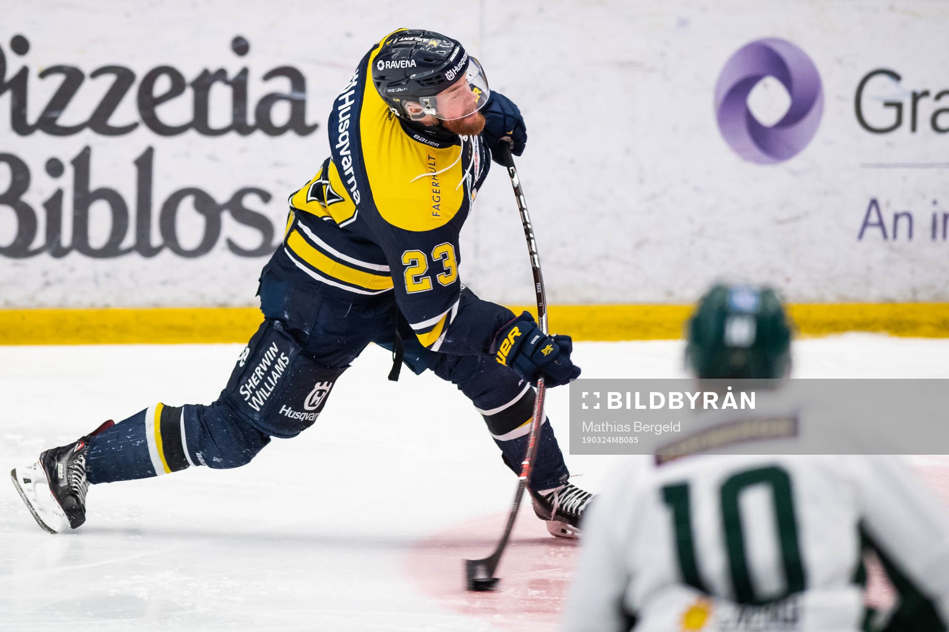 s Robin Figren skjuter