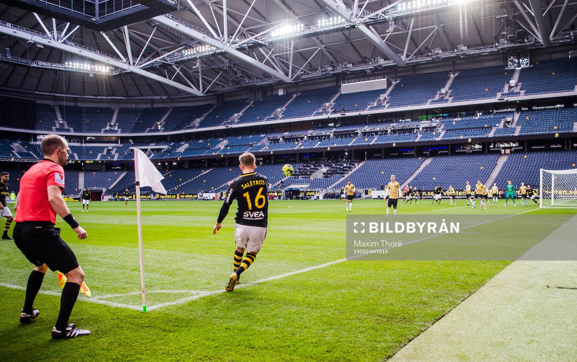 s Anton Salétros med en hörna