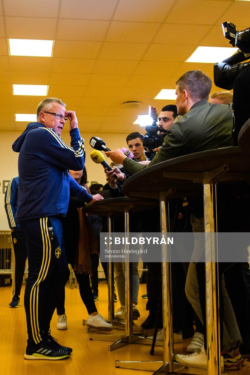 Head coach Janne Andersson of Sweden
