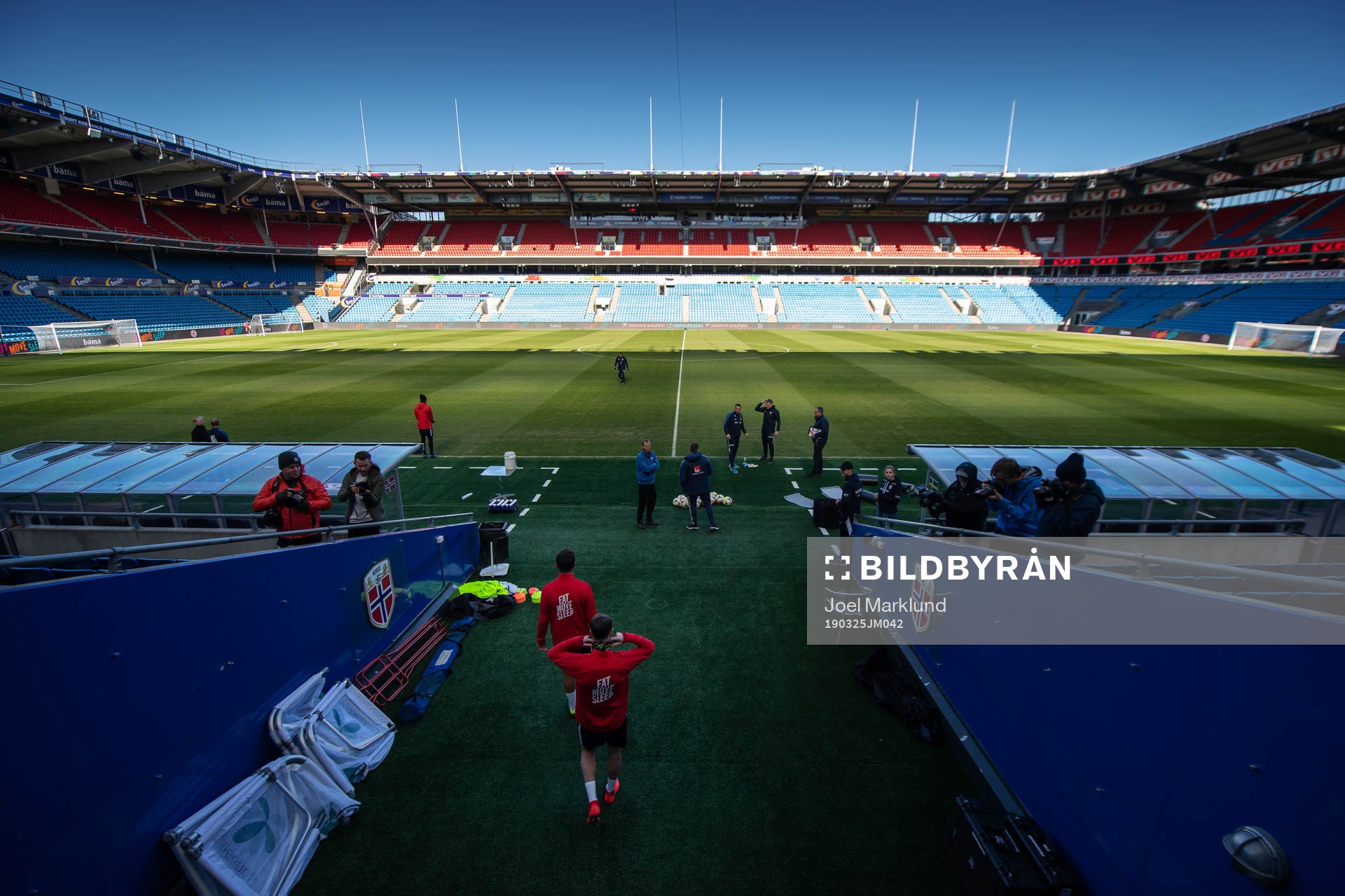 Players of the Norwegian national football team enter