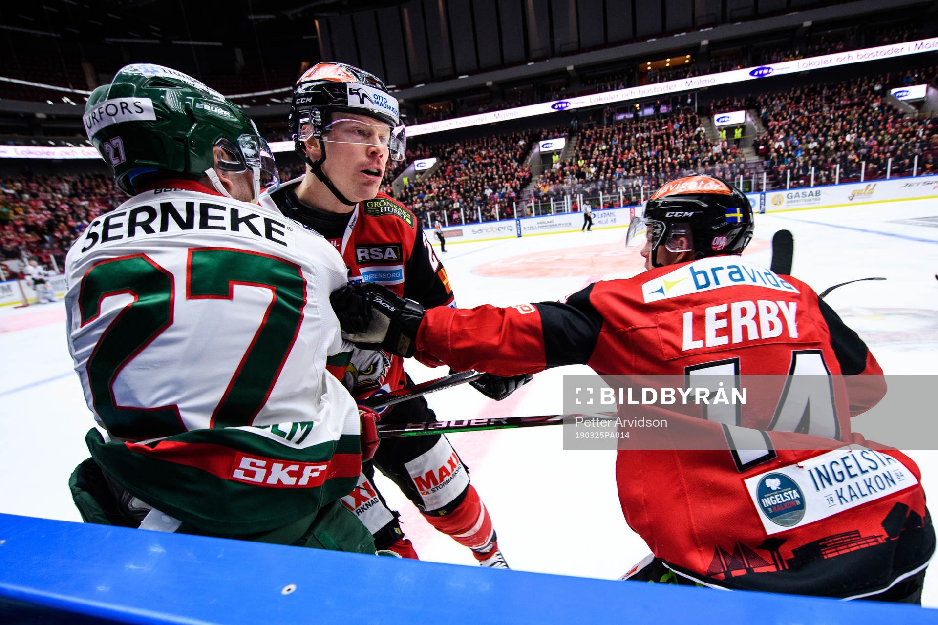 Malmö Redhawks Lars Bryggman och Carl-Johan Lerby i en