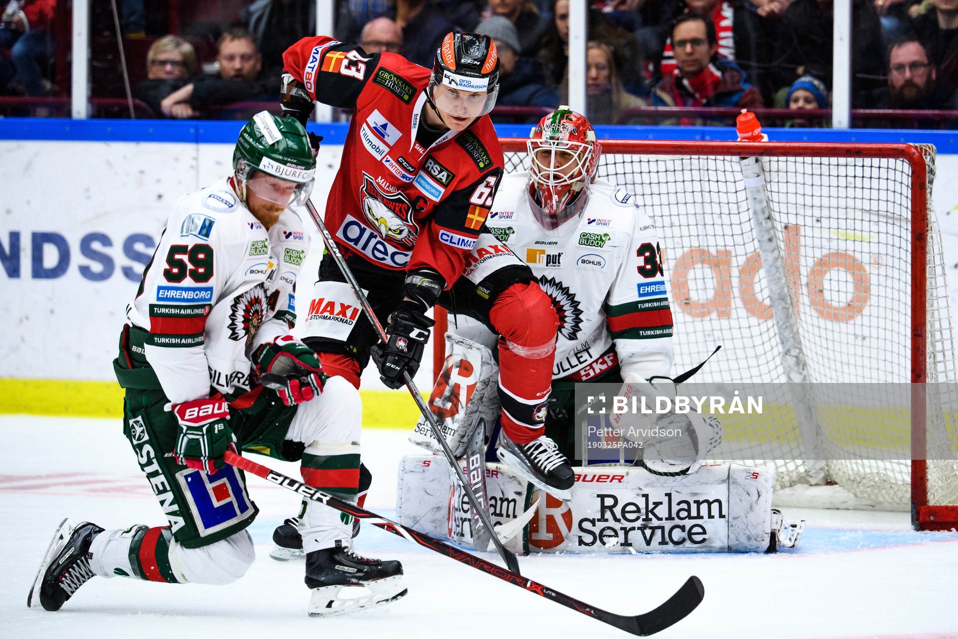 Malmö Redhawks Fredrik Händemark oroar framför