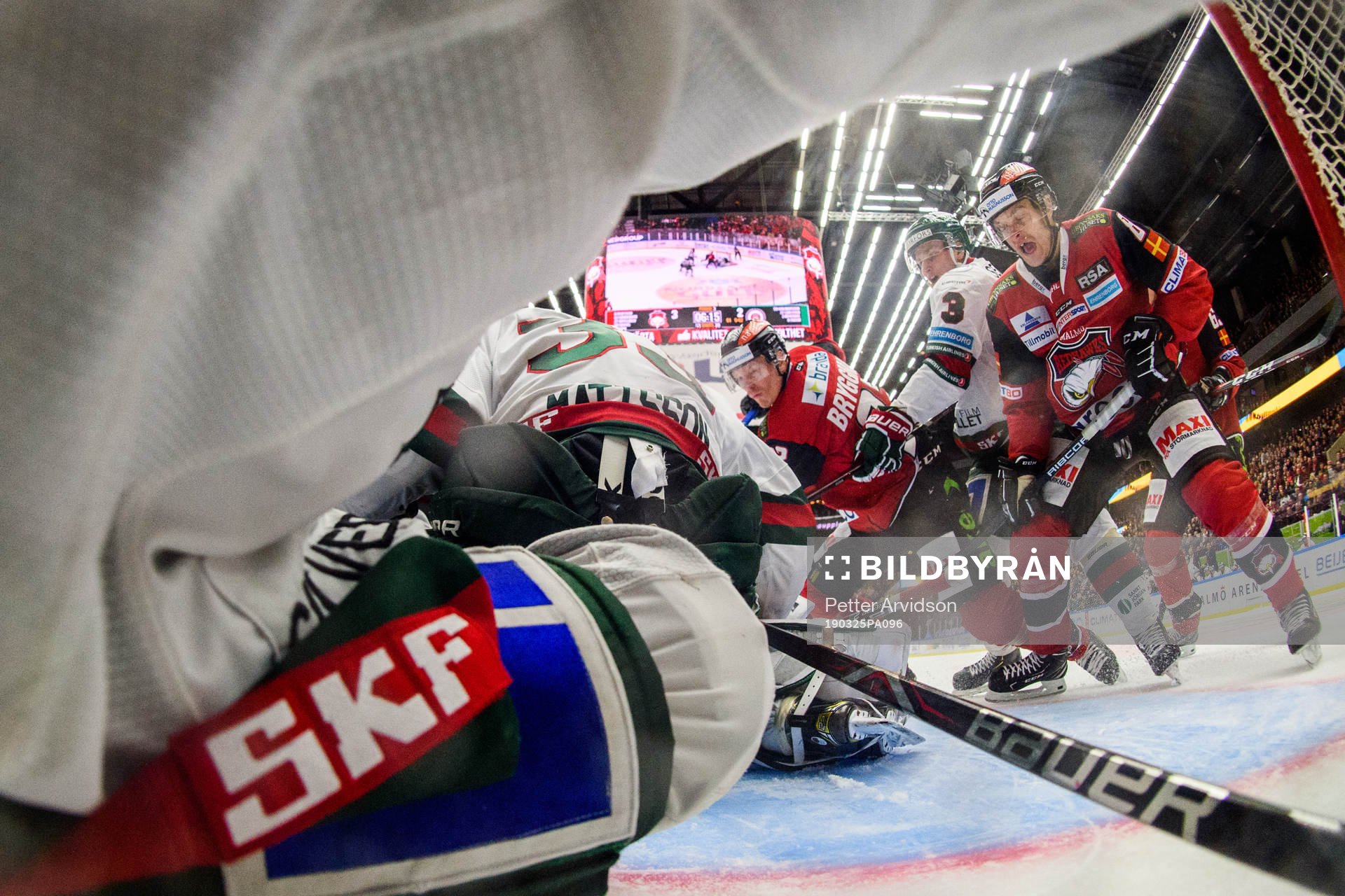 Malmö Redhawks Lars Bryggman och Johan Olofsson oroar mot