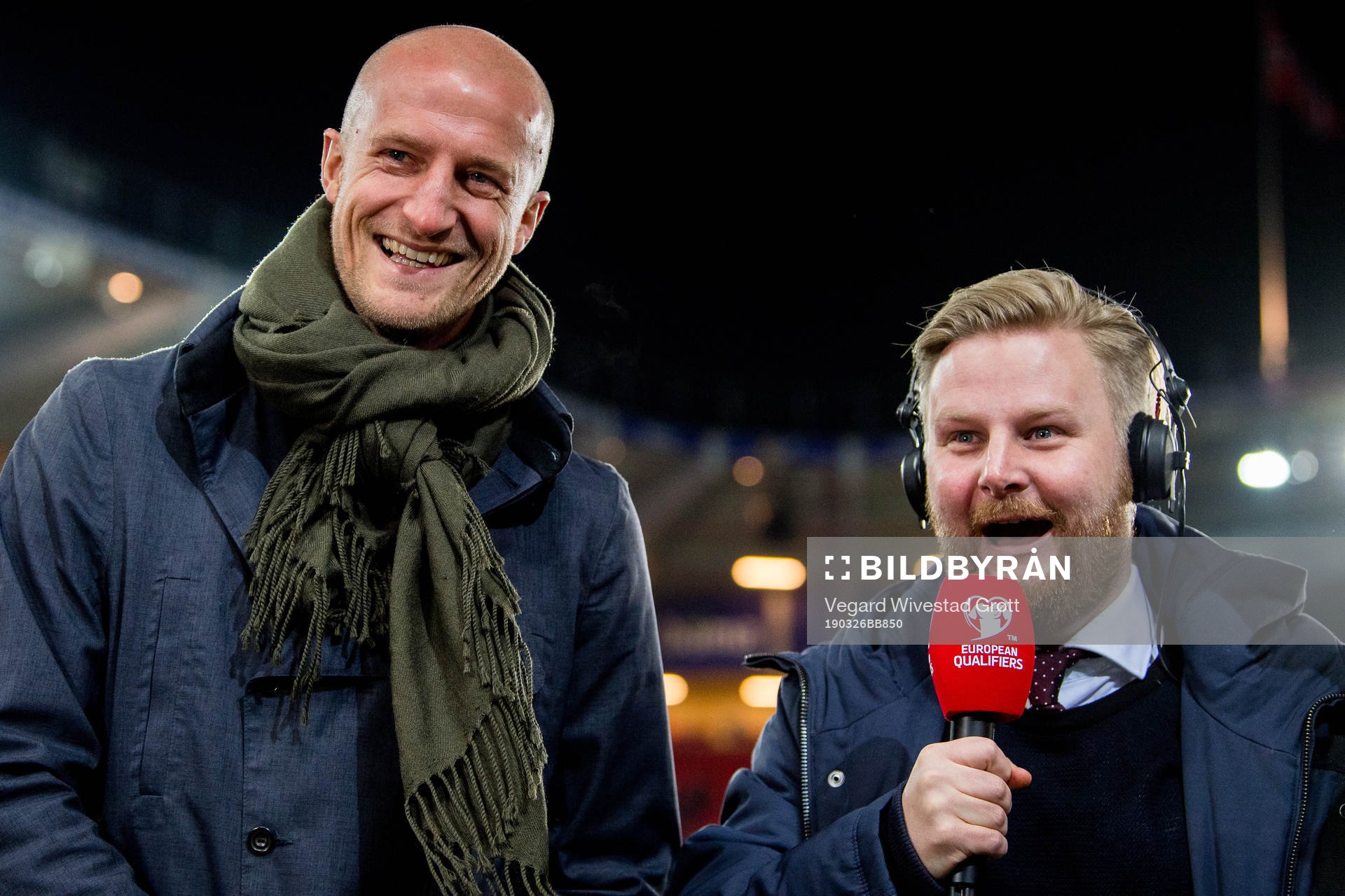 Brede Hangeland and Marius Skjelbæk of TV 2 ahead of the UEFA Euro qualifier football match between Norway and Sweden on March 26, 2019 in Oslo.