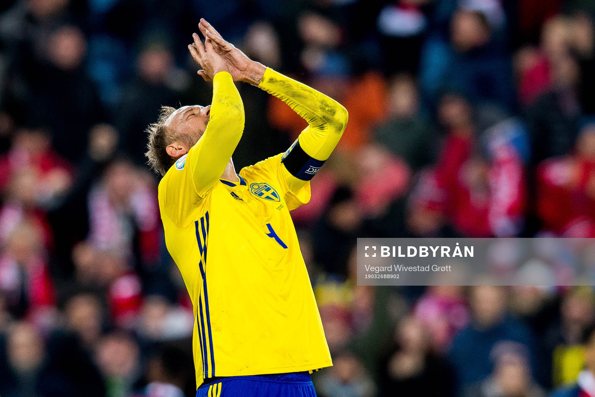 Andreas Granqvist of Sweden reacts