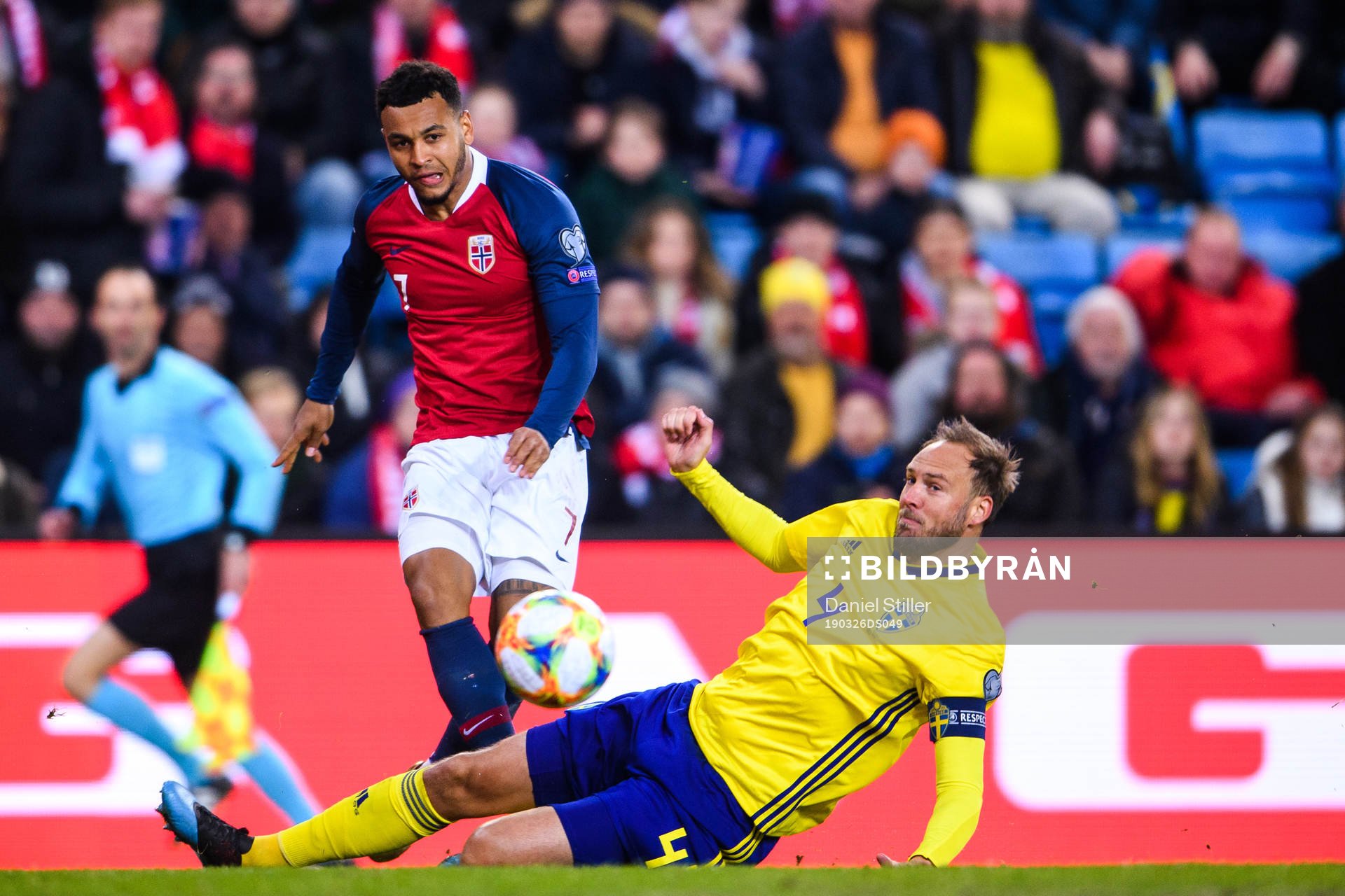 Joshua King of Norway and Andreas Granqvist of Sweden