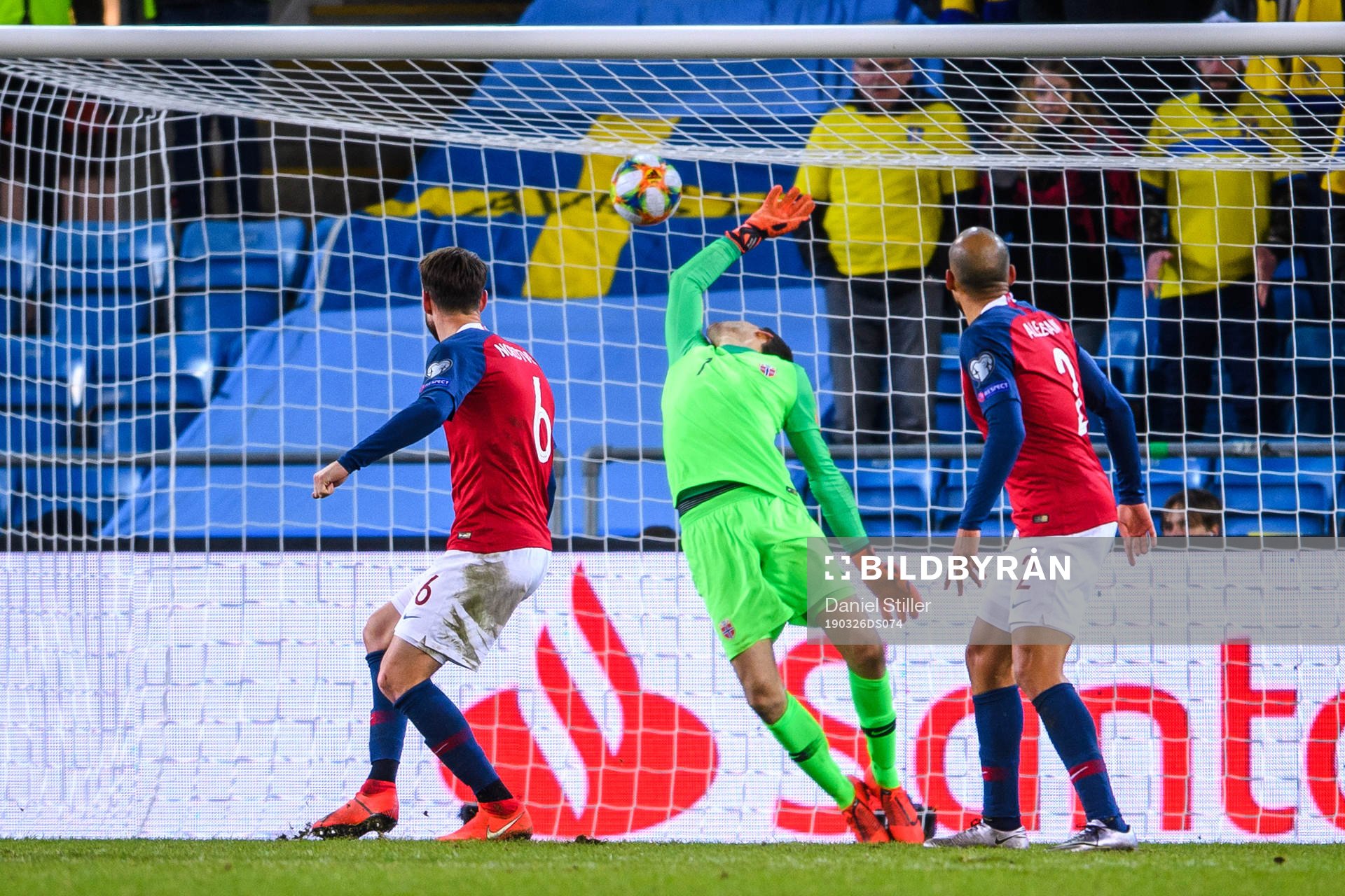 Goalkeeper Rune Almenning Jarstein of Norway