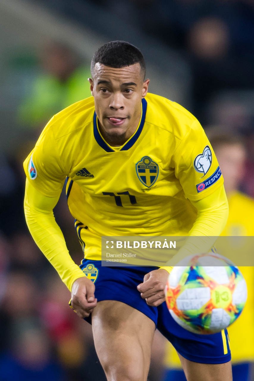 Robin Quaison of Sweden