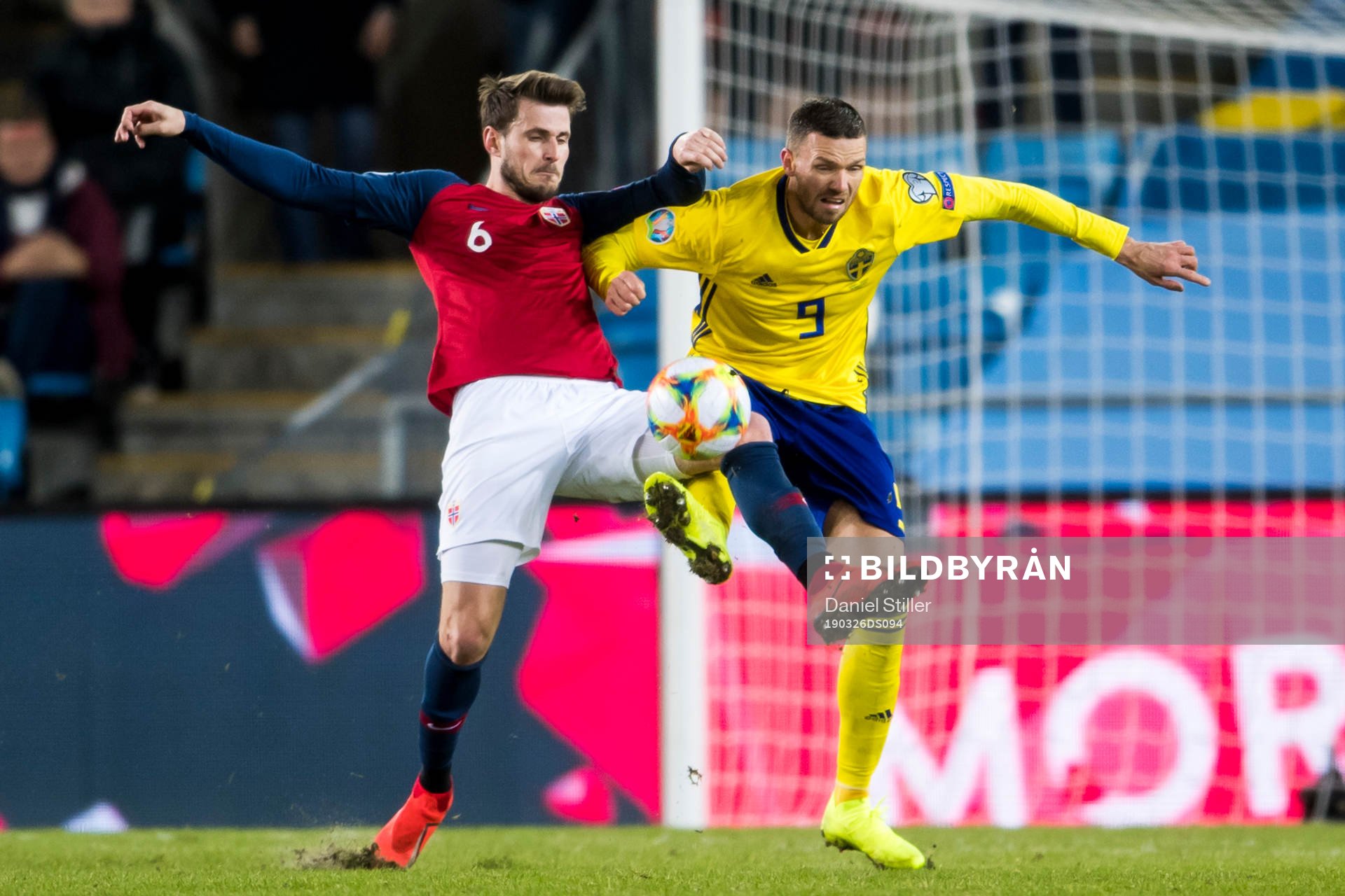 Håvard Nordtveit of Norway and Marcus Berg of Sweden