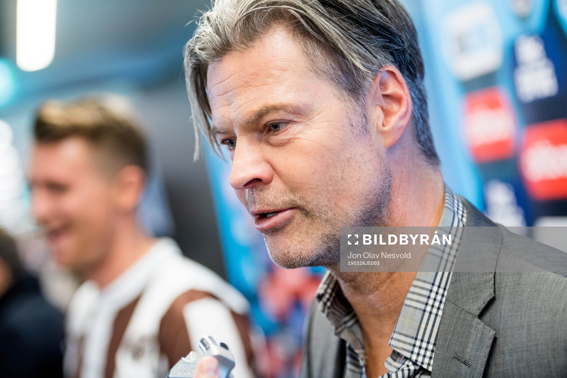 Christian Gauseth of Mjøndalen and Vegard Hansen, head