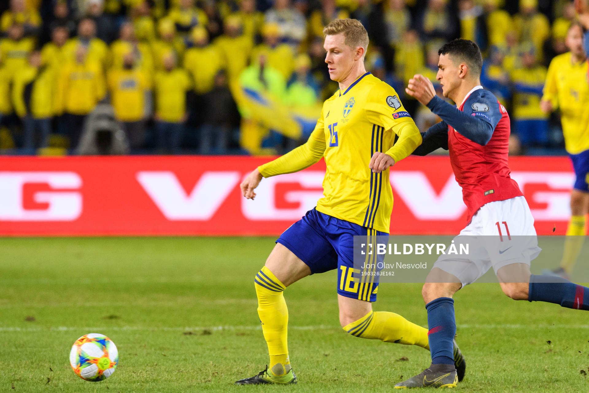 Emil Krafth of Sweden and Mohamed Elyounoussi of Norway