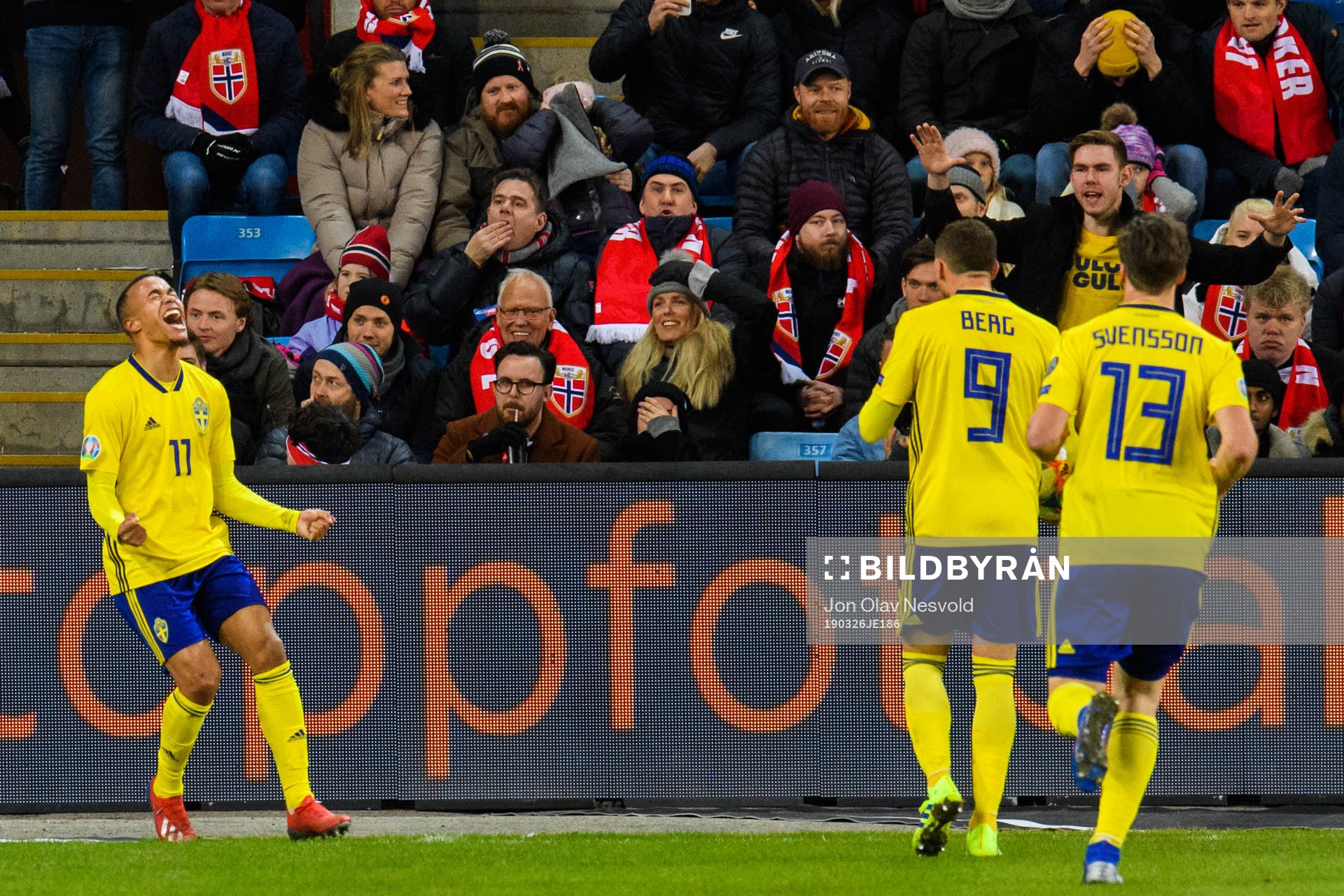 Robin Quaison of Sweden celebrates
