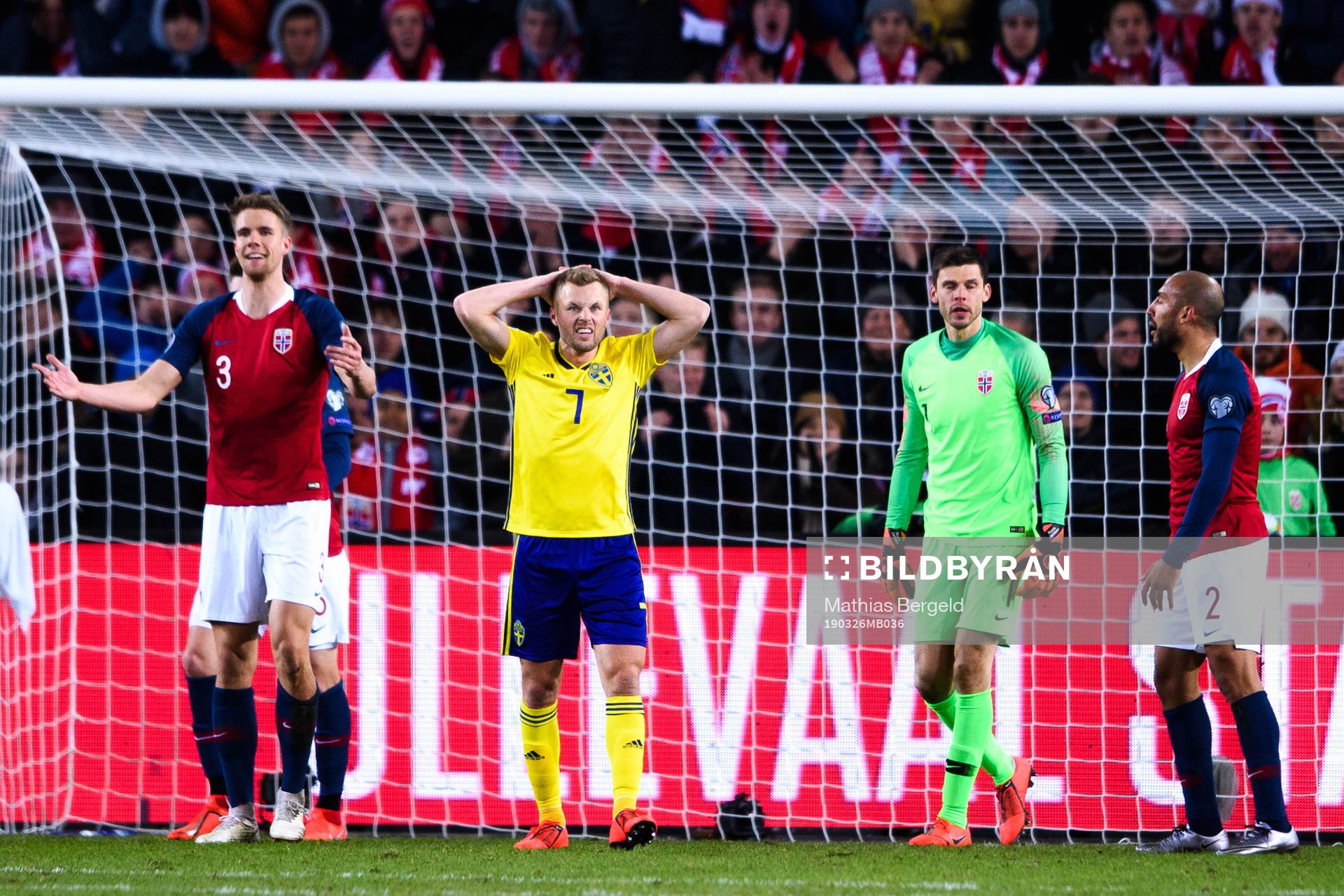 Sebastian Larsson of Sweden looks dejected