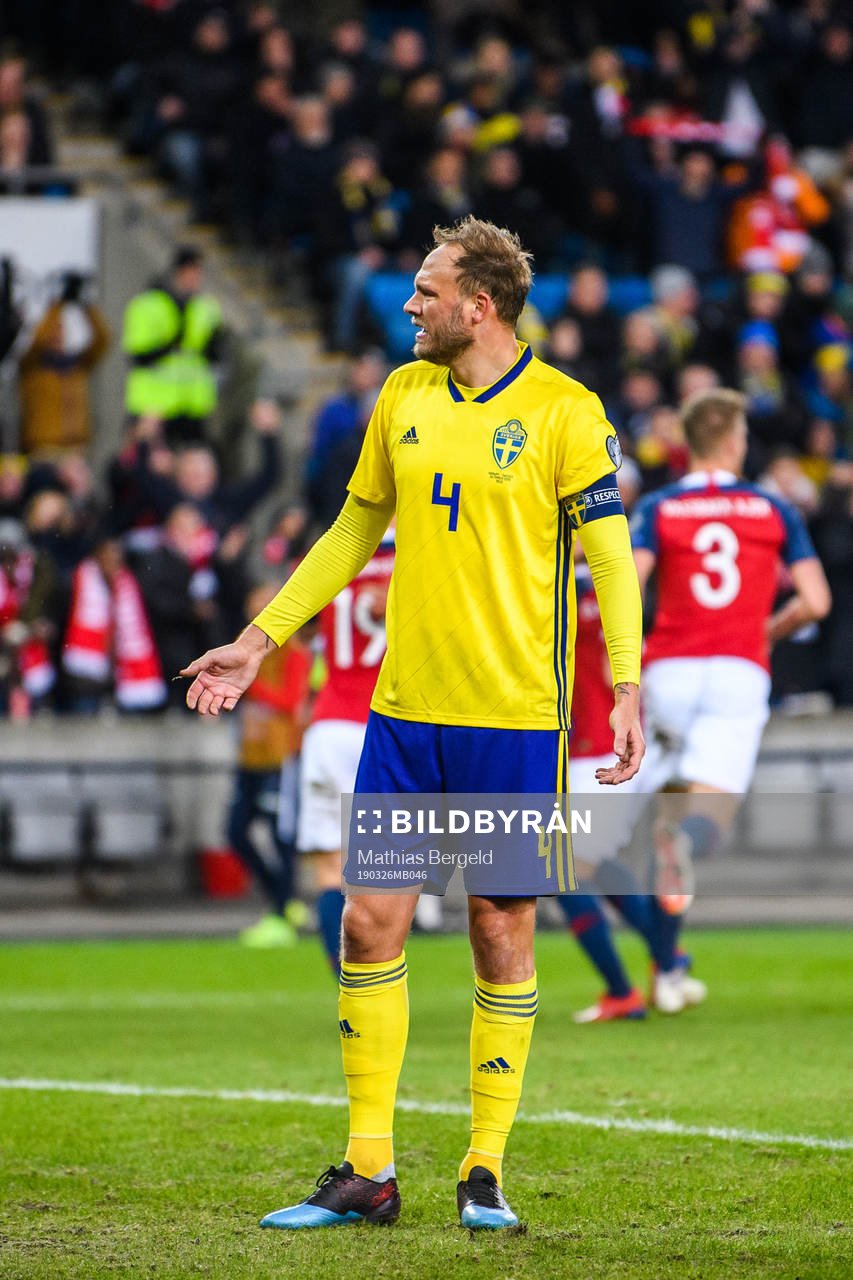 Andreas Granqvist of Sweden reacts
