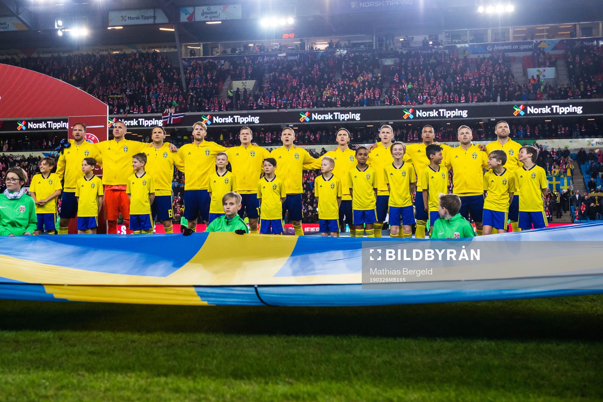 Andreas Granqvist, goalkeeper Robin Olsen, Albin Ekdal,