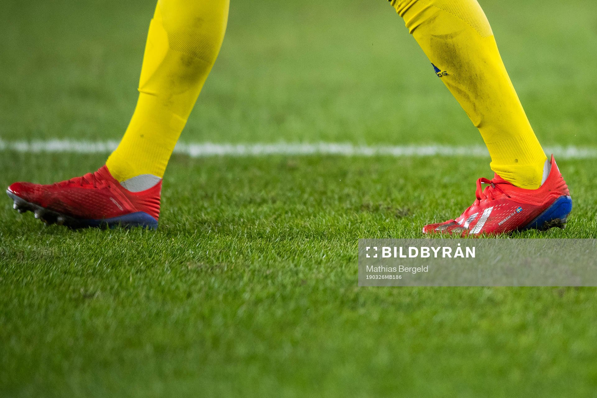 The shoes of Robin Quaison of Sweden