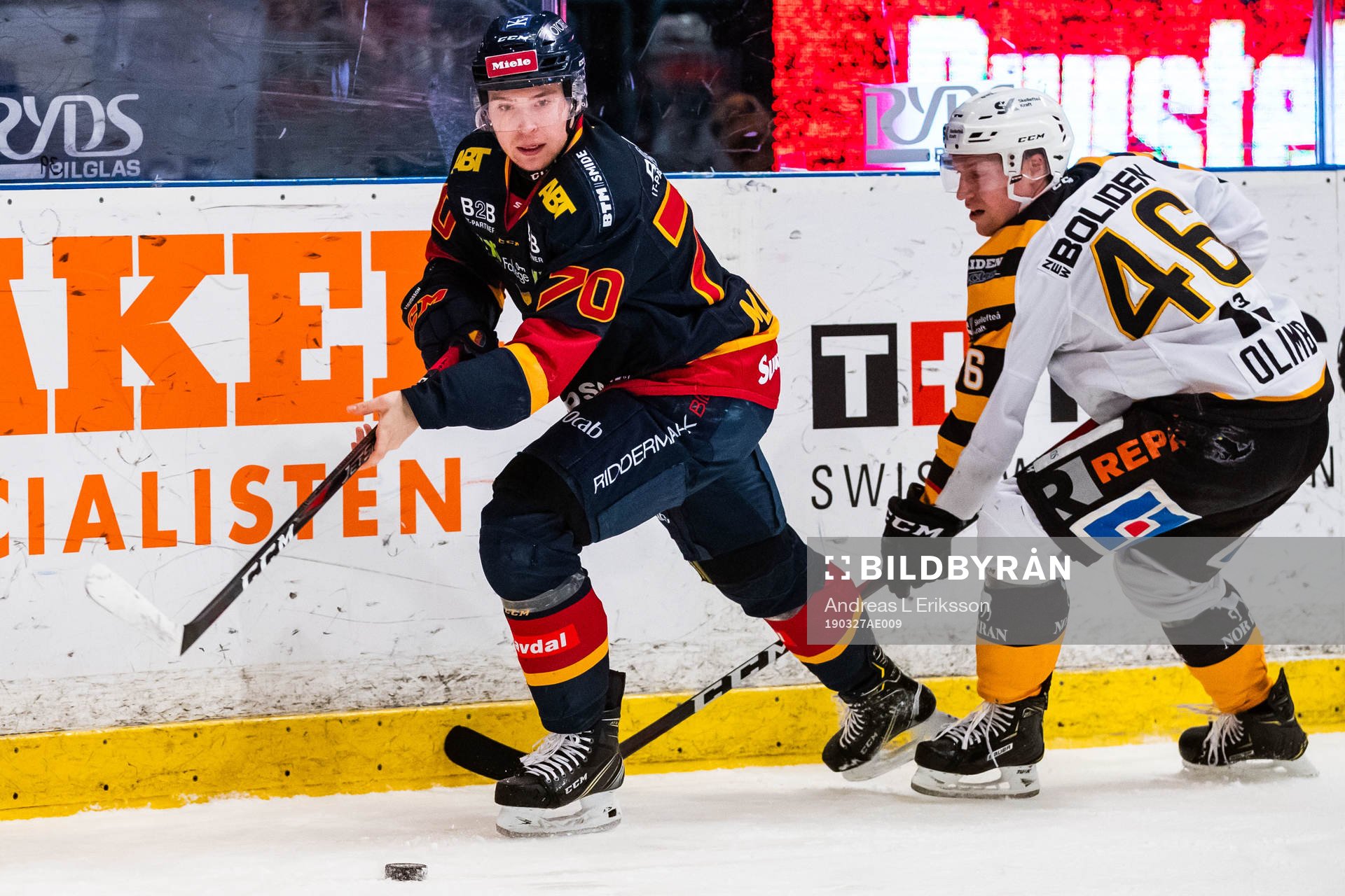 Djurgårdens Marcus Davidsson och Skellefteås Mathis Olimb