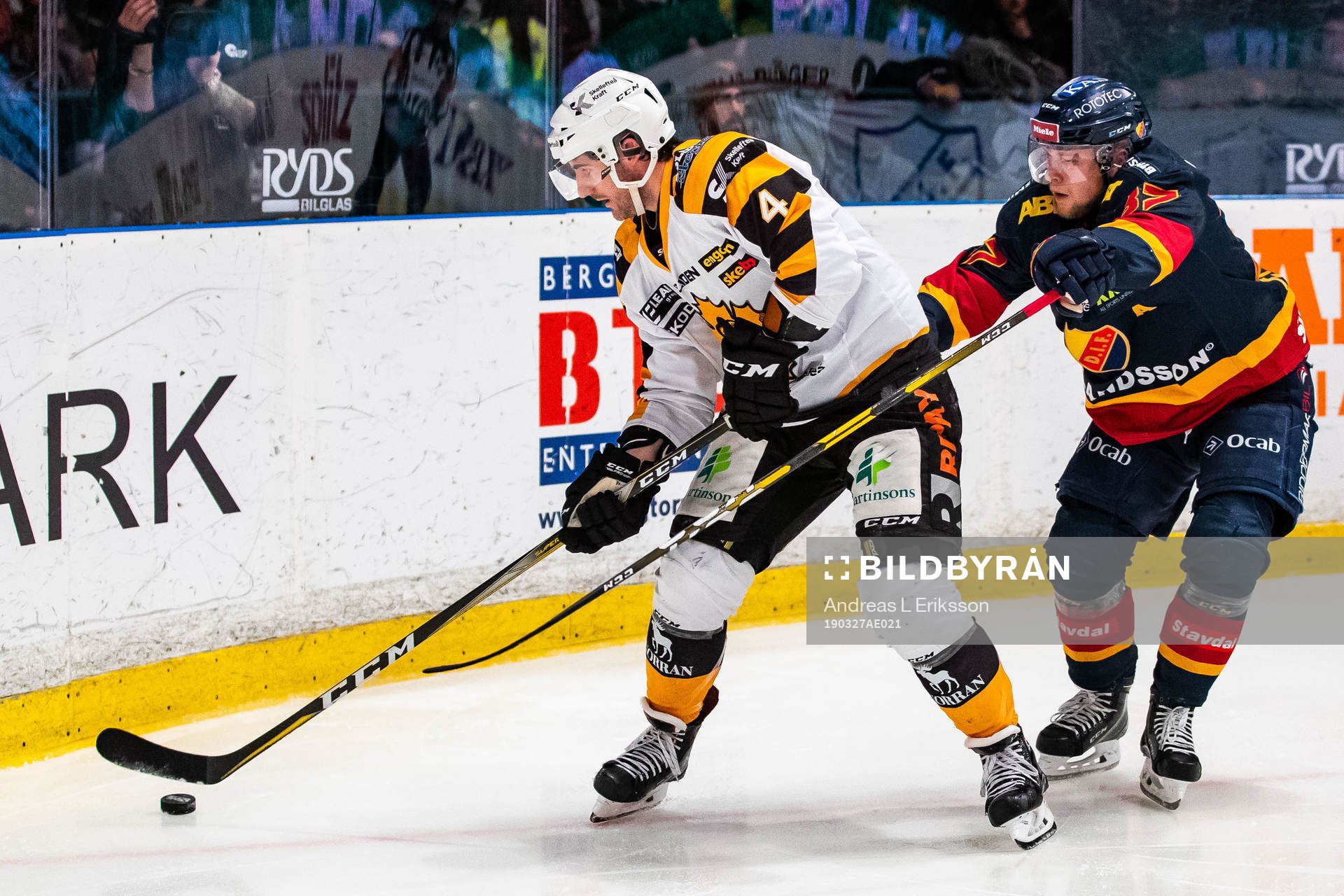 Skellefteås Bud Holloway och Djurgårdens Jesper Pettersson