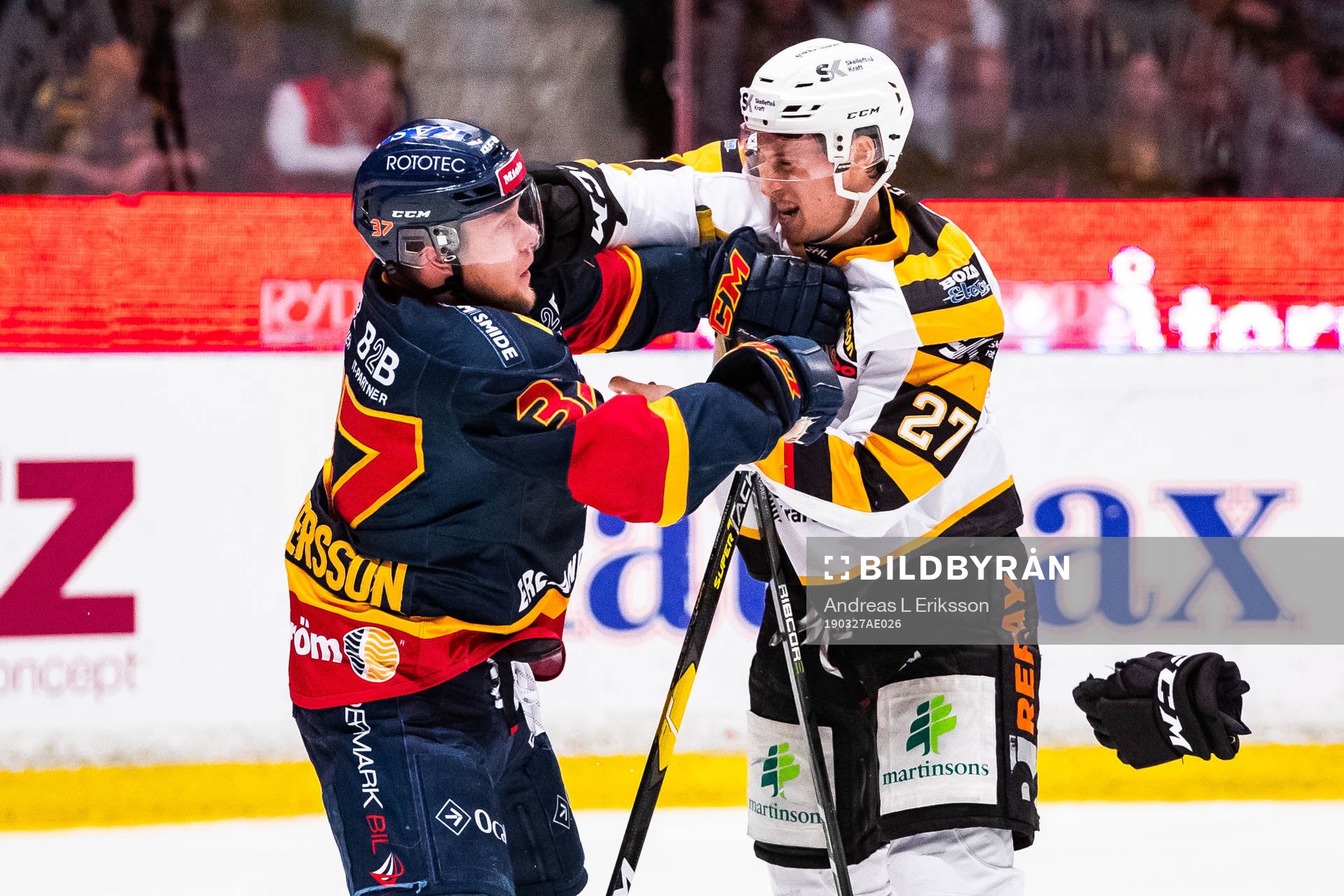 Djurgårdens Jesper Pettersson och Skellefteås Robin