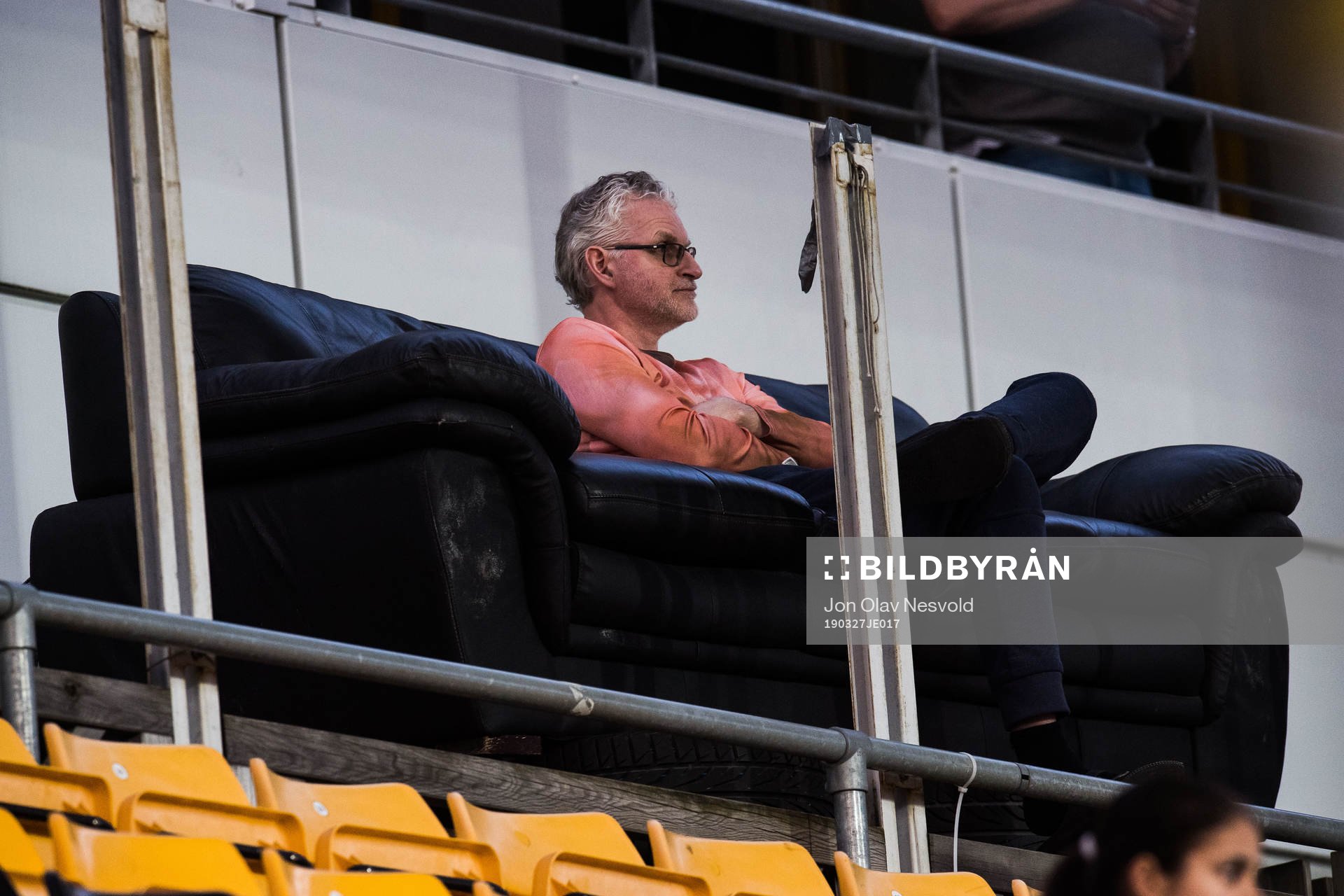 A supporter in a couch