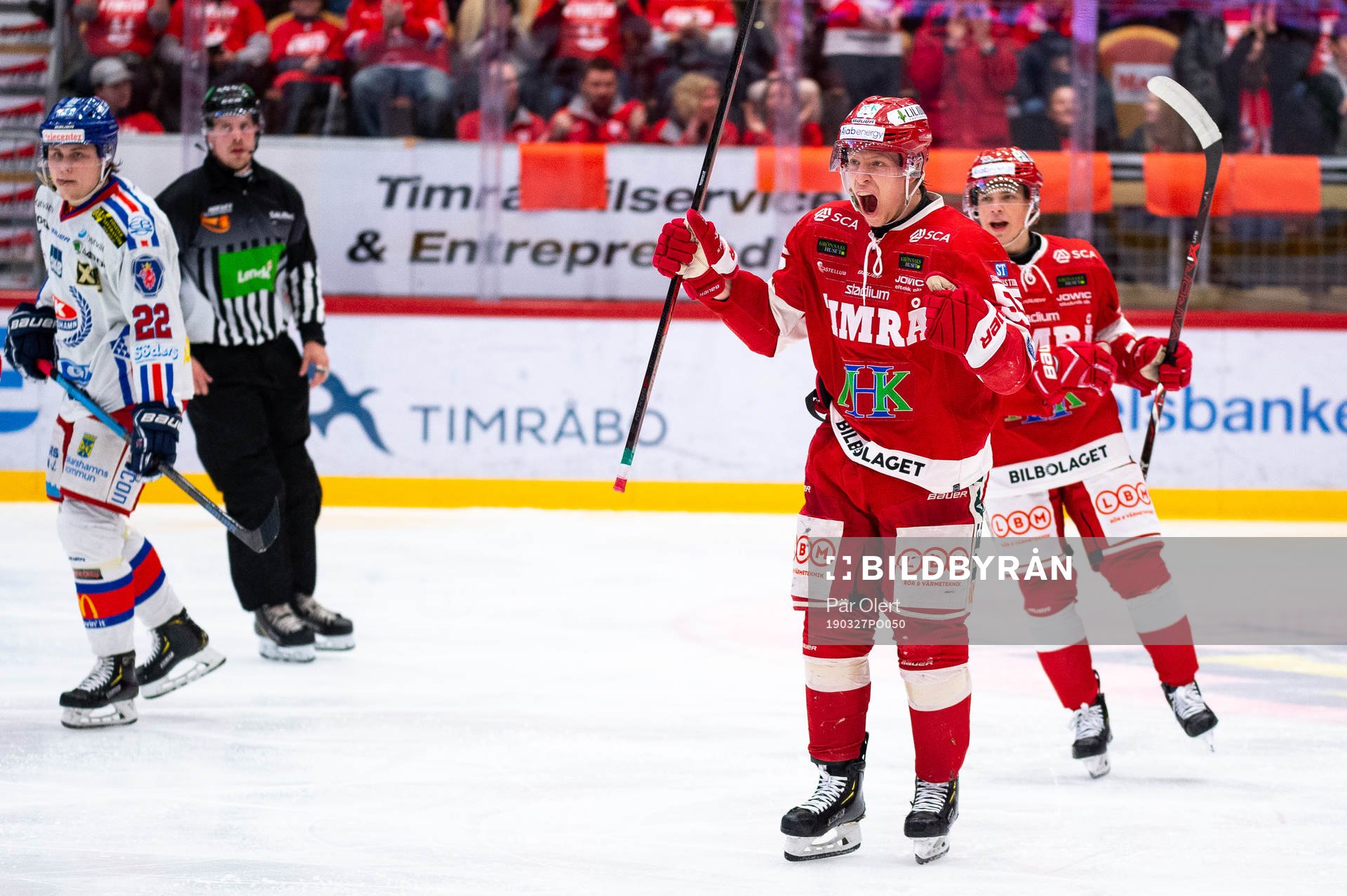 Timrås Vilmos Gallo jublar