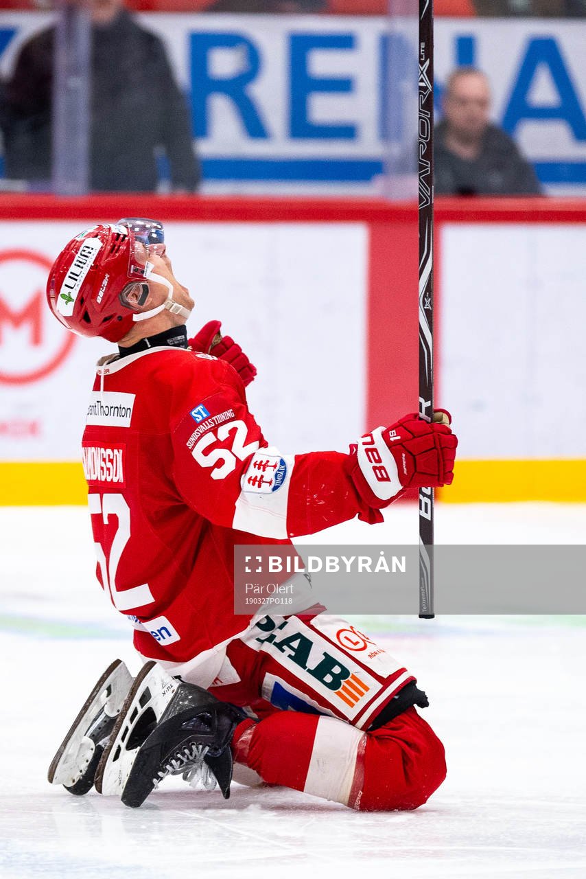 Timrås Johannes Salmonsson jublar