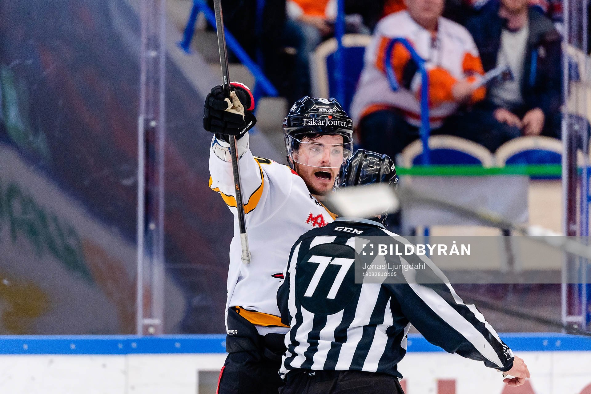 Luleås Oscar Engsund reagerar