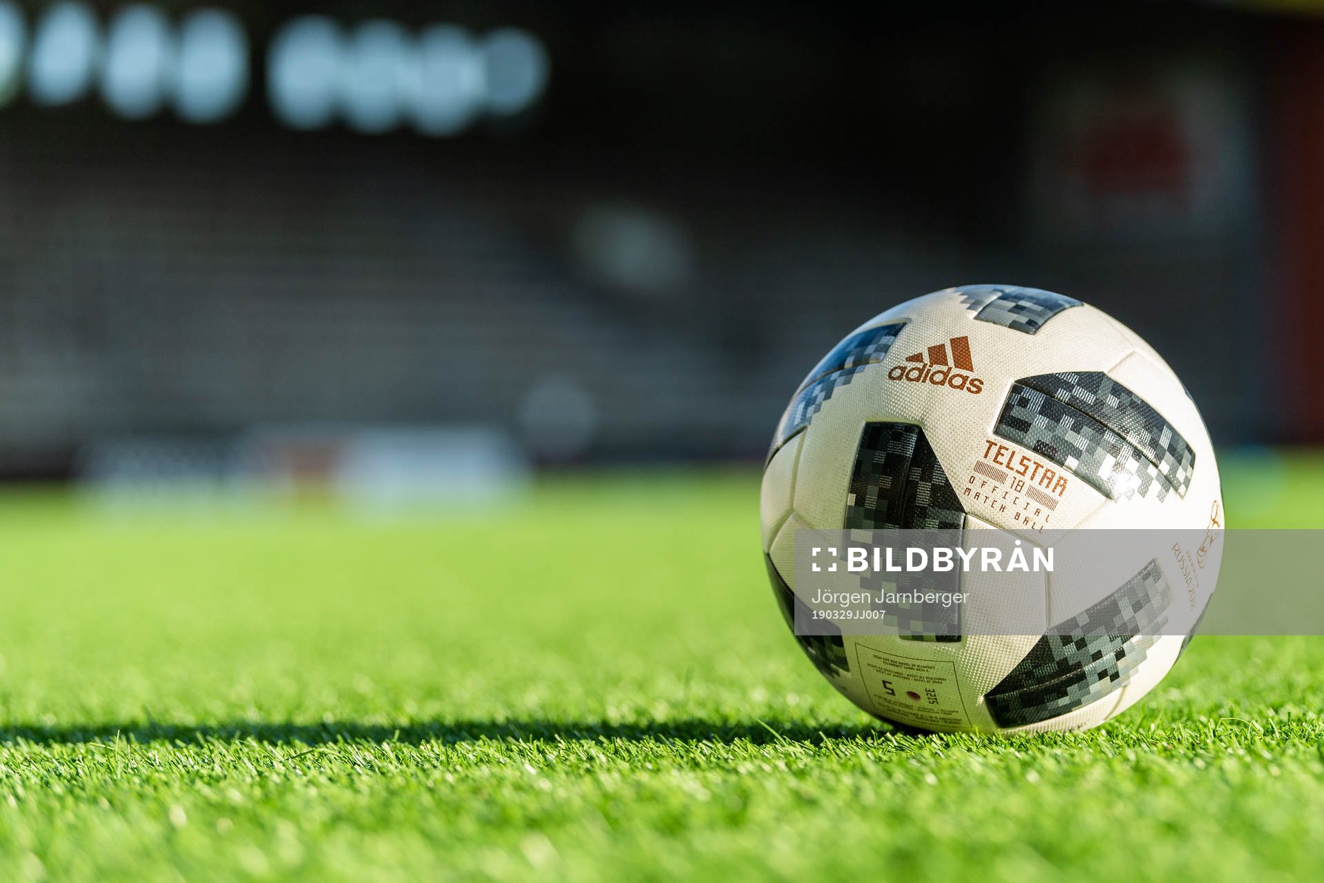 Officiella matchbollen