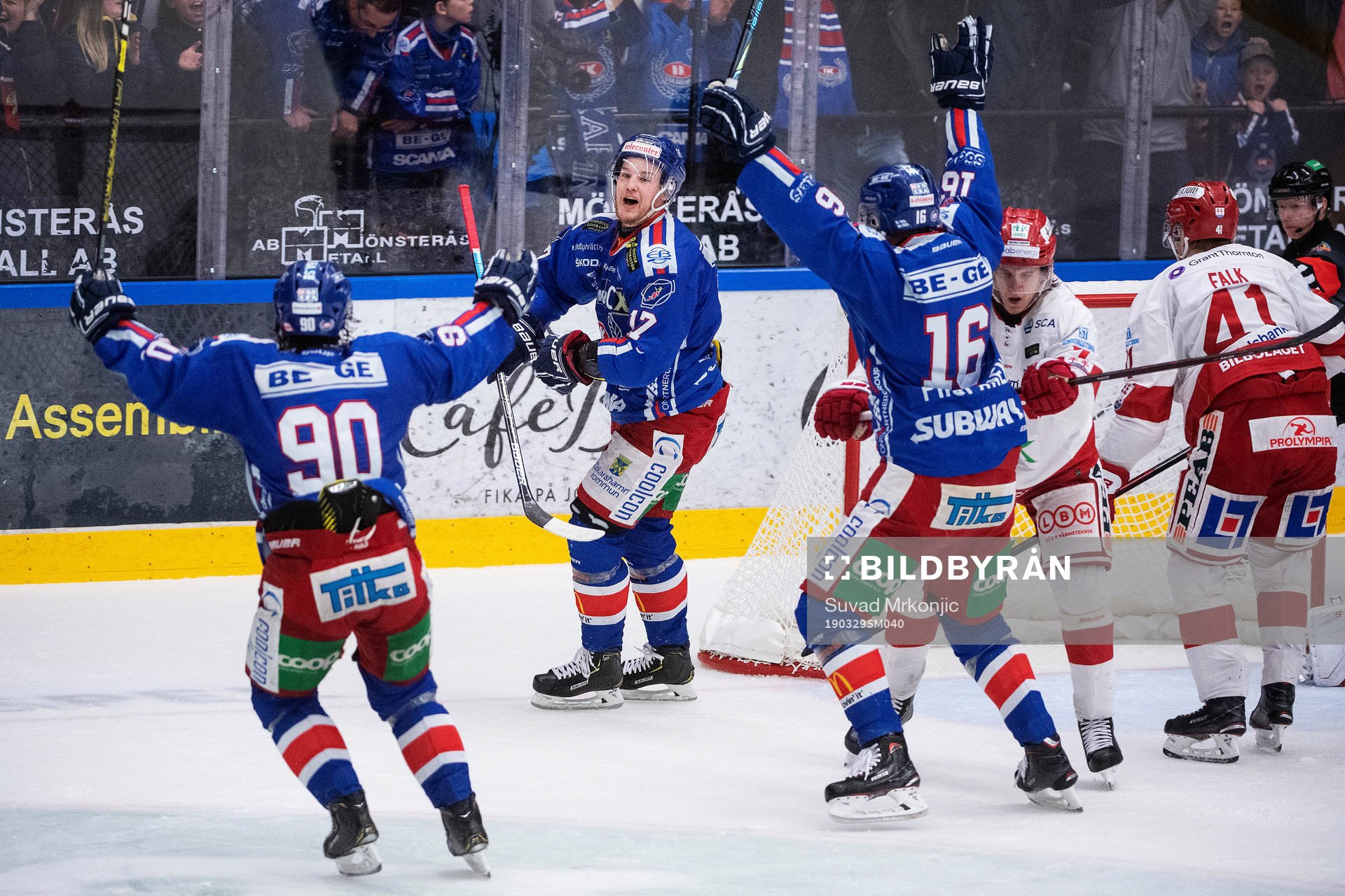 Oskarshamns Jonas Engström jublar