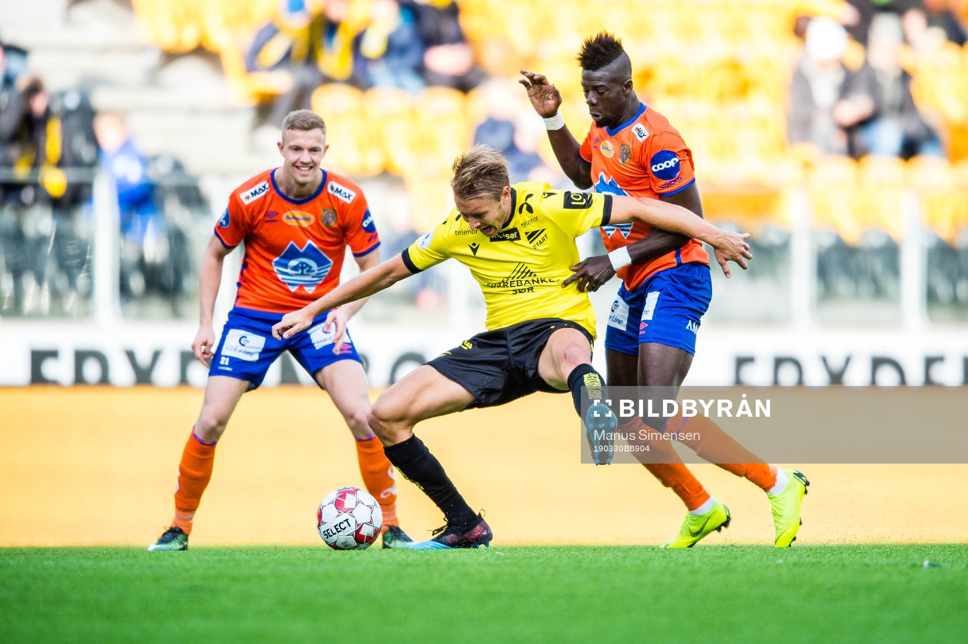Henrik Robstad of Start and Pape Habib Gueye of Aalesund